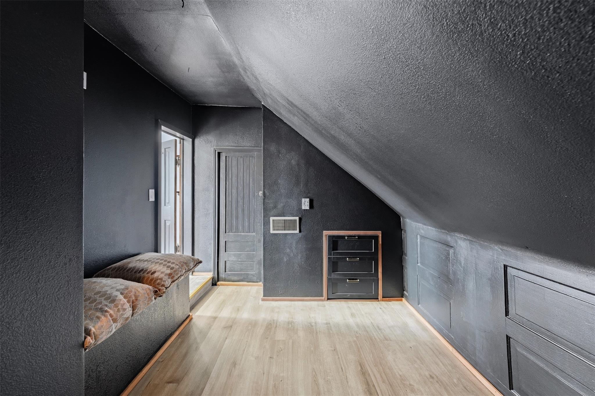 300 Estelle Rice Dr, Moody, TX 76557