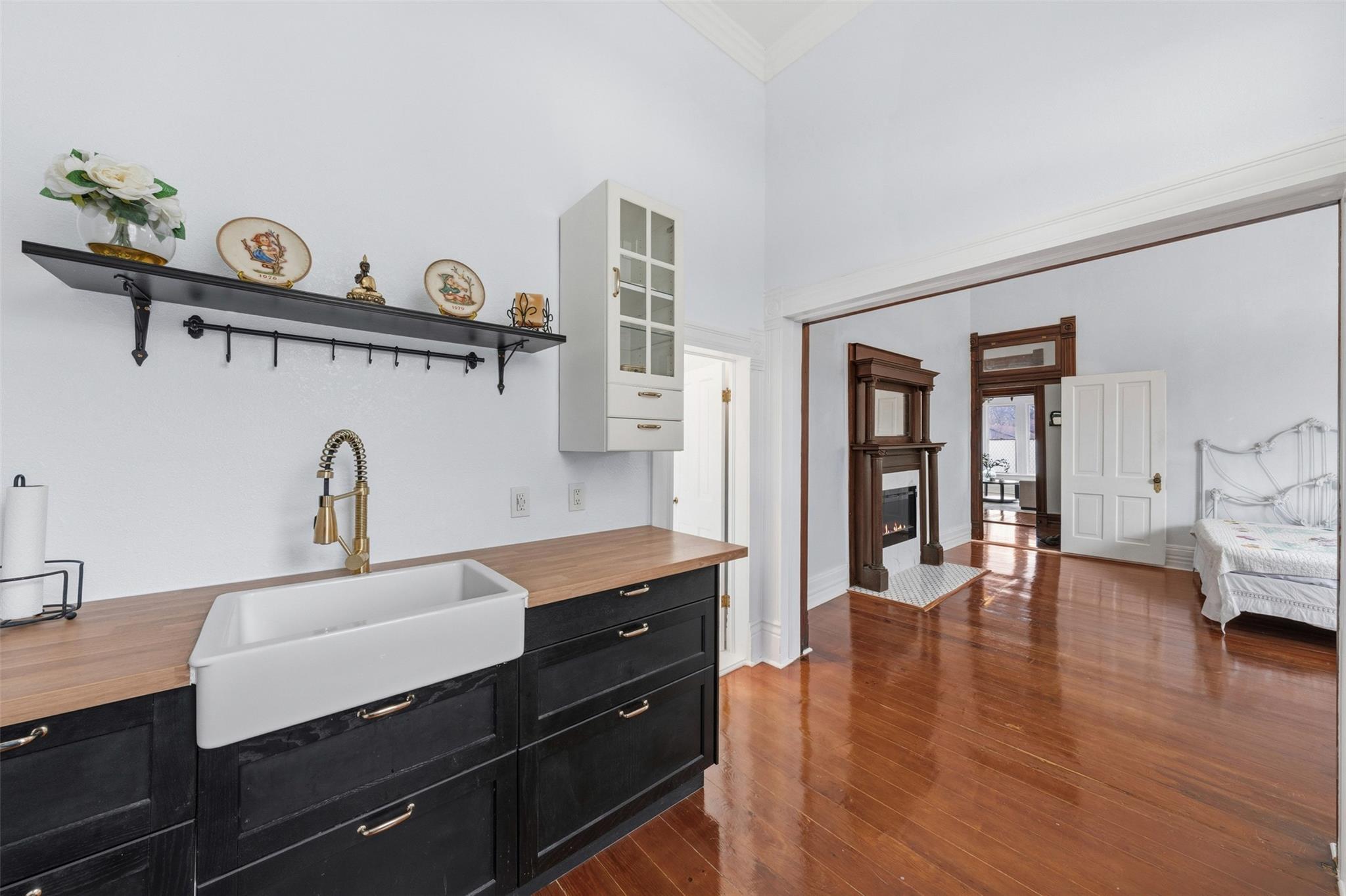 300 Estelle Rice Dr, Moody, TX 76557