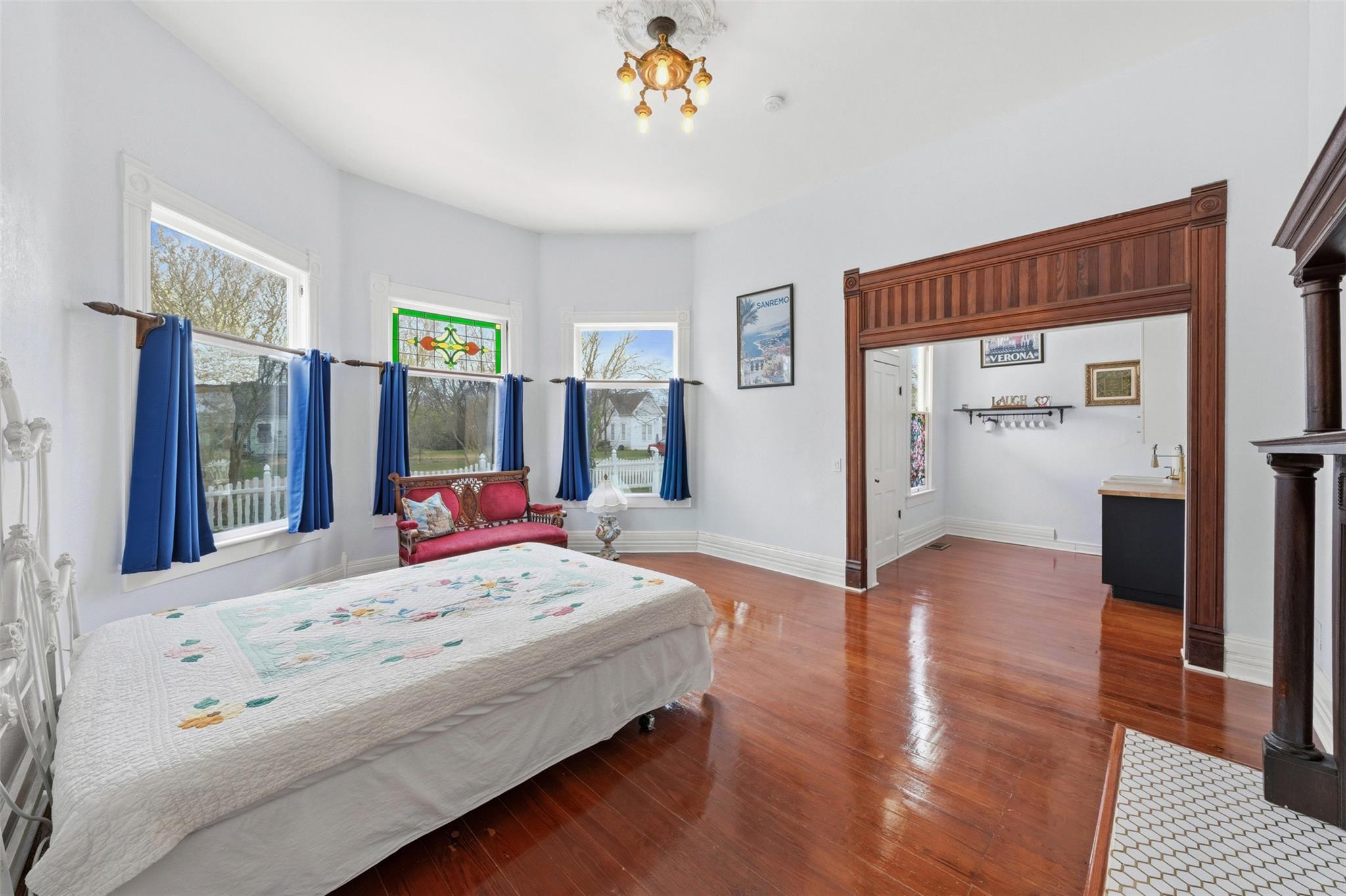 300 Estelle Rice Dr, Moody, TX 76557