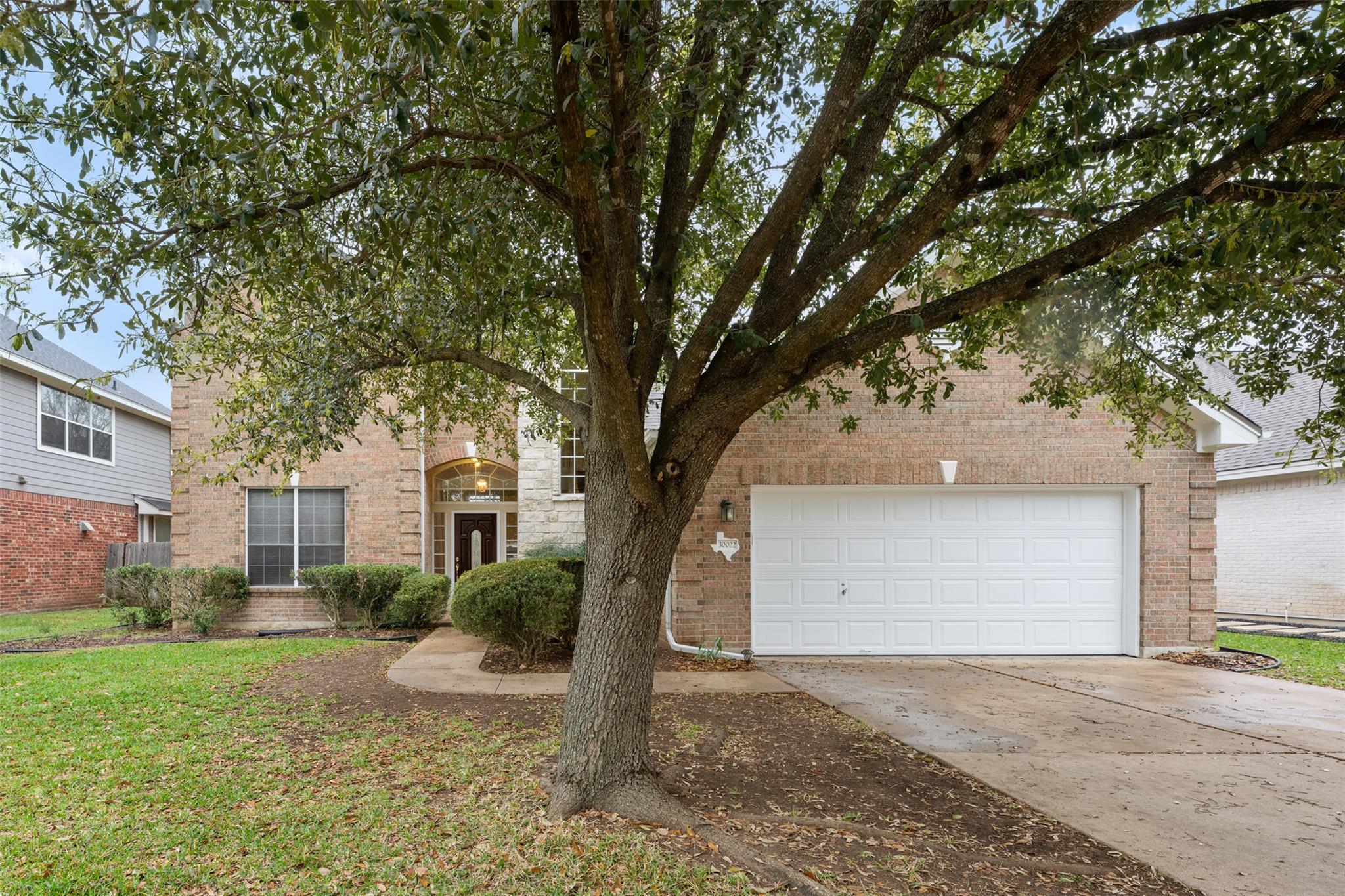30022 OAKLAND HILLS Dr, Georgetown, TX 78628