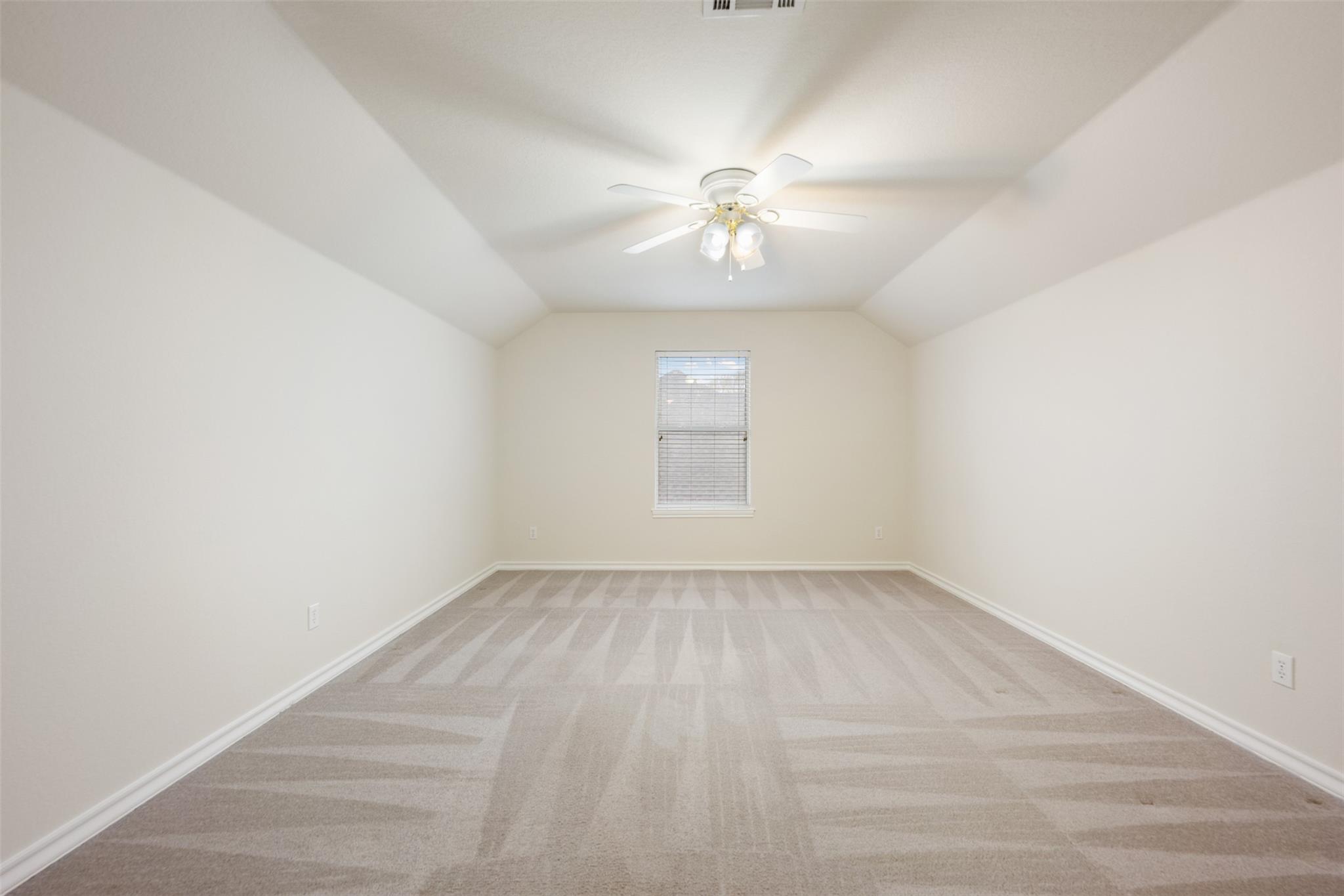 30022 OAKLAND HILLS Dr, Georgetown, TX 78628