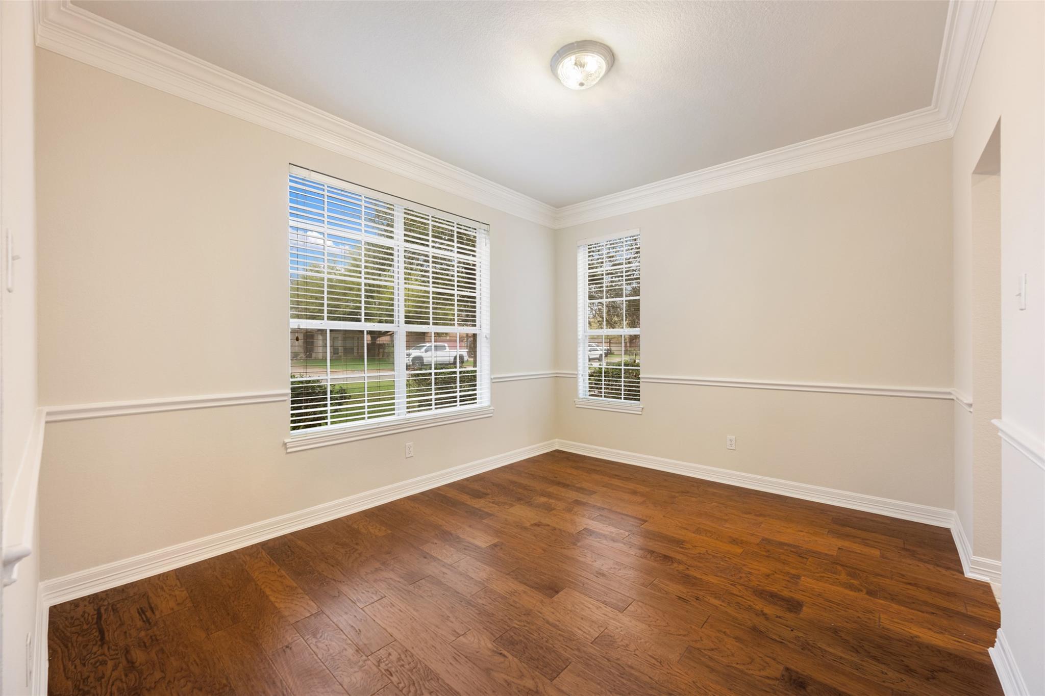 30022 OAKLAND HILLS Dr, Georgetown, TX 78628