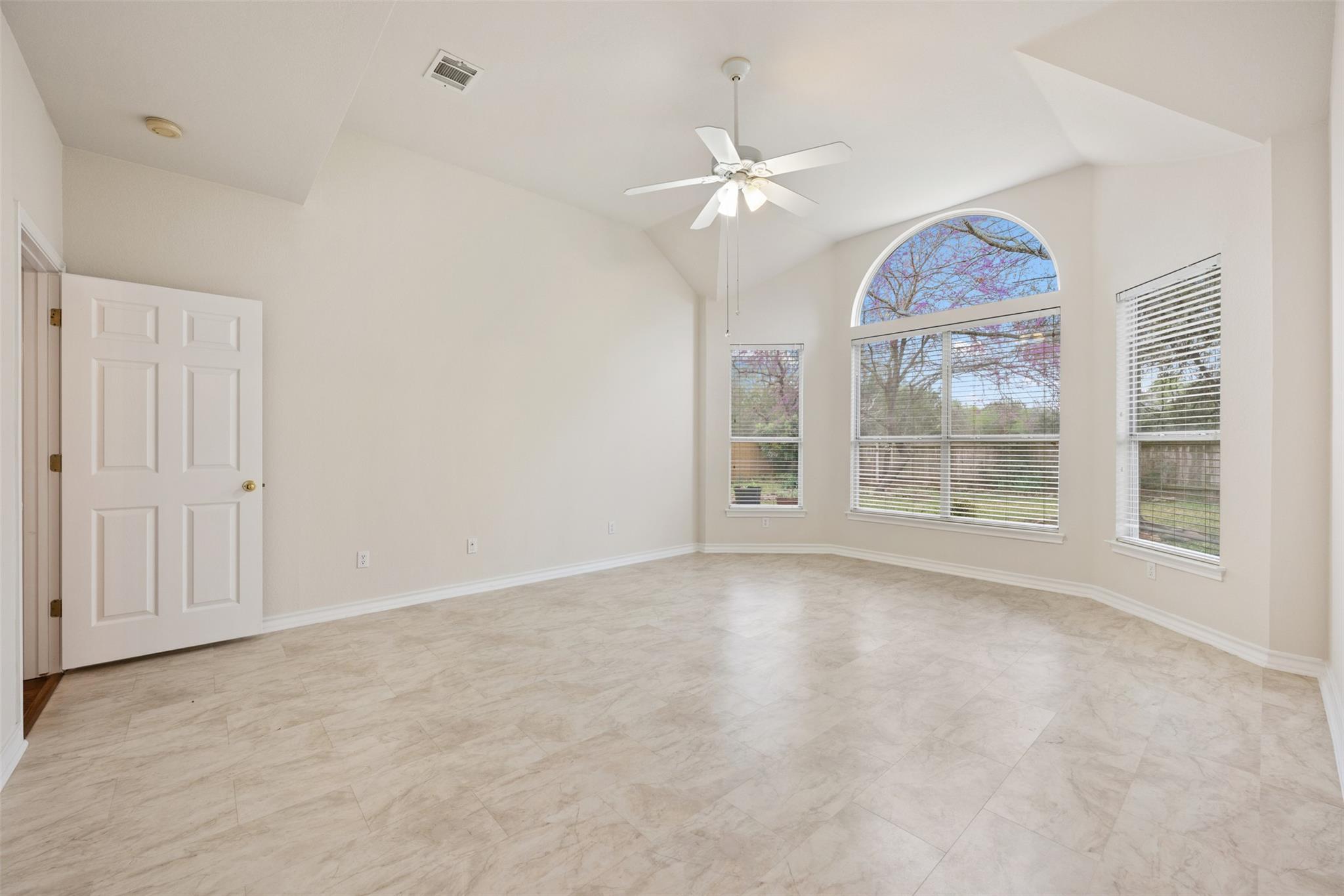 30022 OAKLAND HILLS Dr, Georgetown, TX 78628