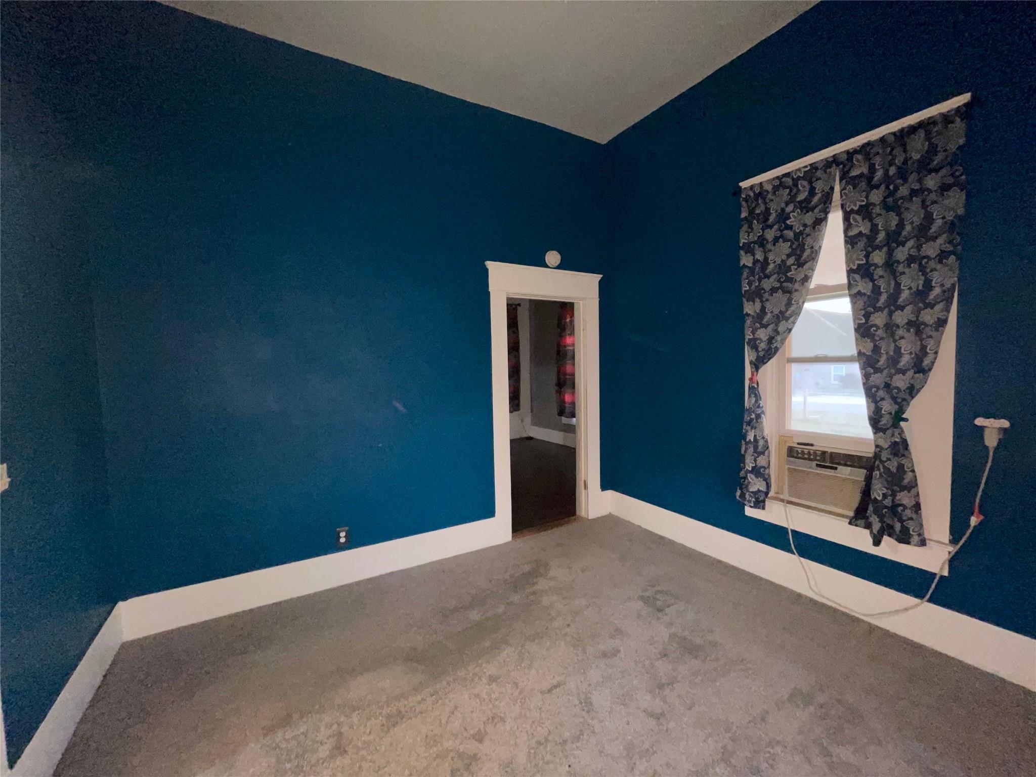 215 W Main St, Lometa, TX 76853