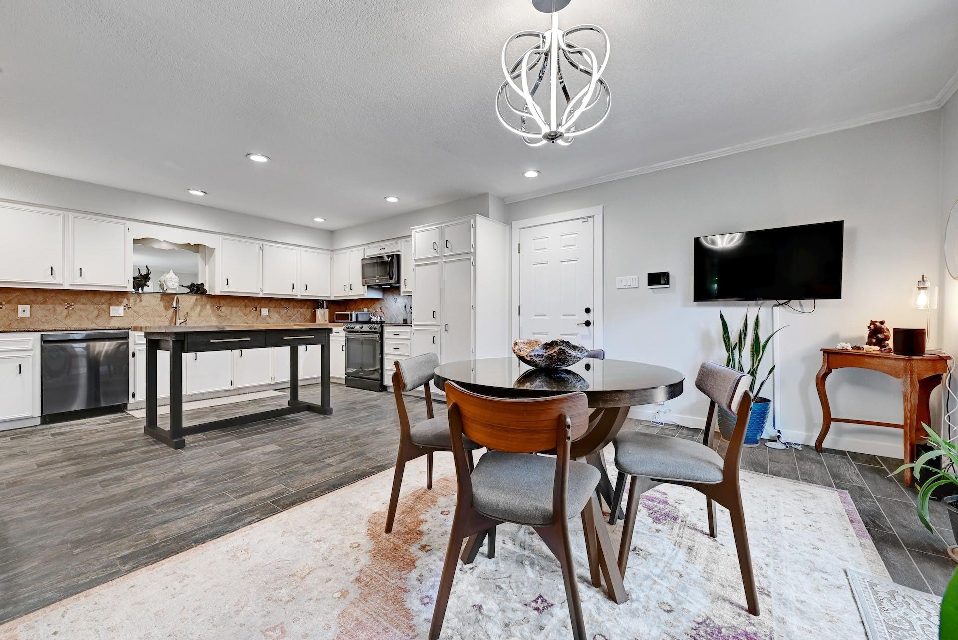 11133 Pinehurst Dr # C, Austin, TX 78747