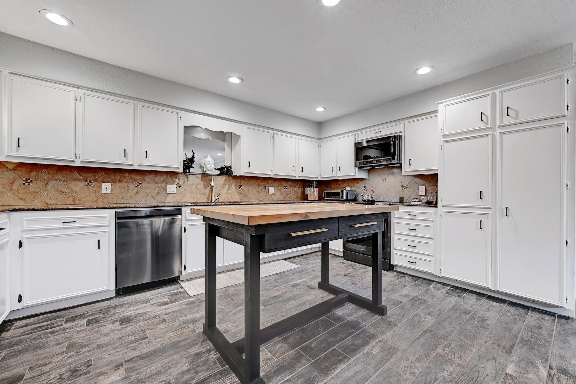 11133 Pinehurst Dr # C, Austin, TX 78747