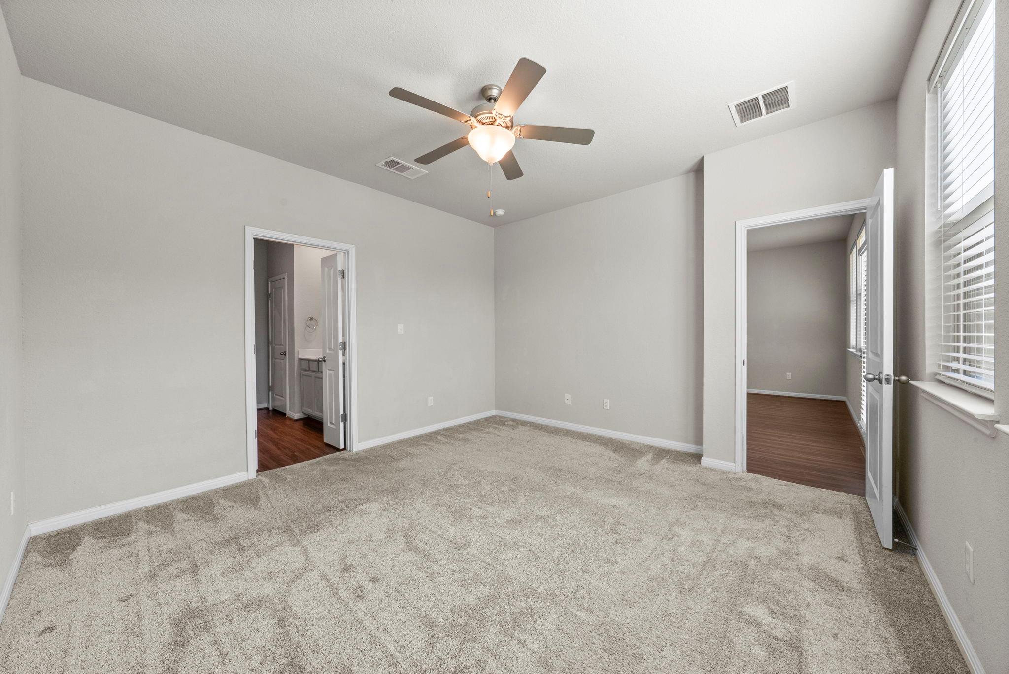 105 Tucana St, Georgetown, TX 78628