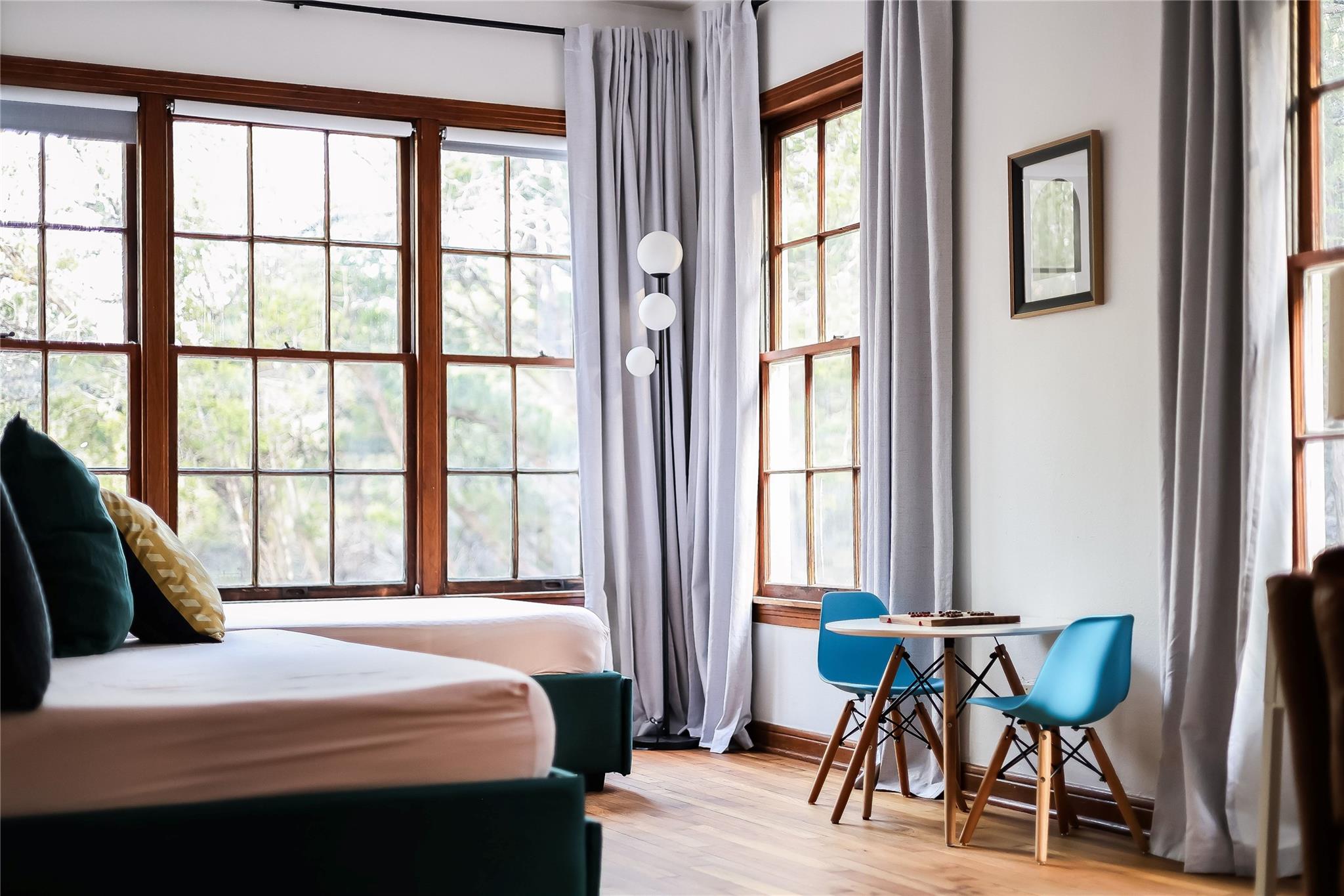 802 Lonesome Trl, Driftwood, TX 78619