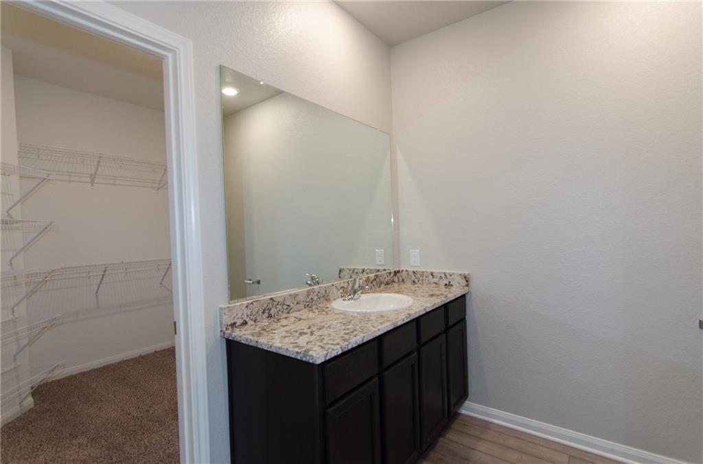 140 Constitution St, Liberty Hill, TX 78642