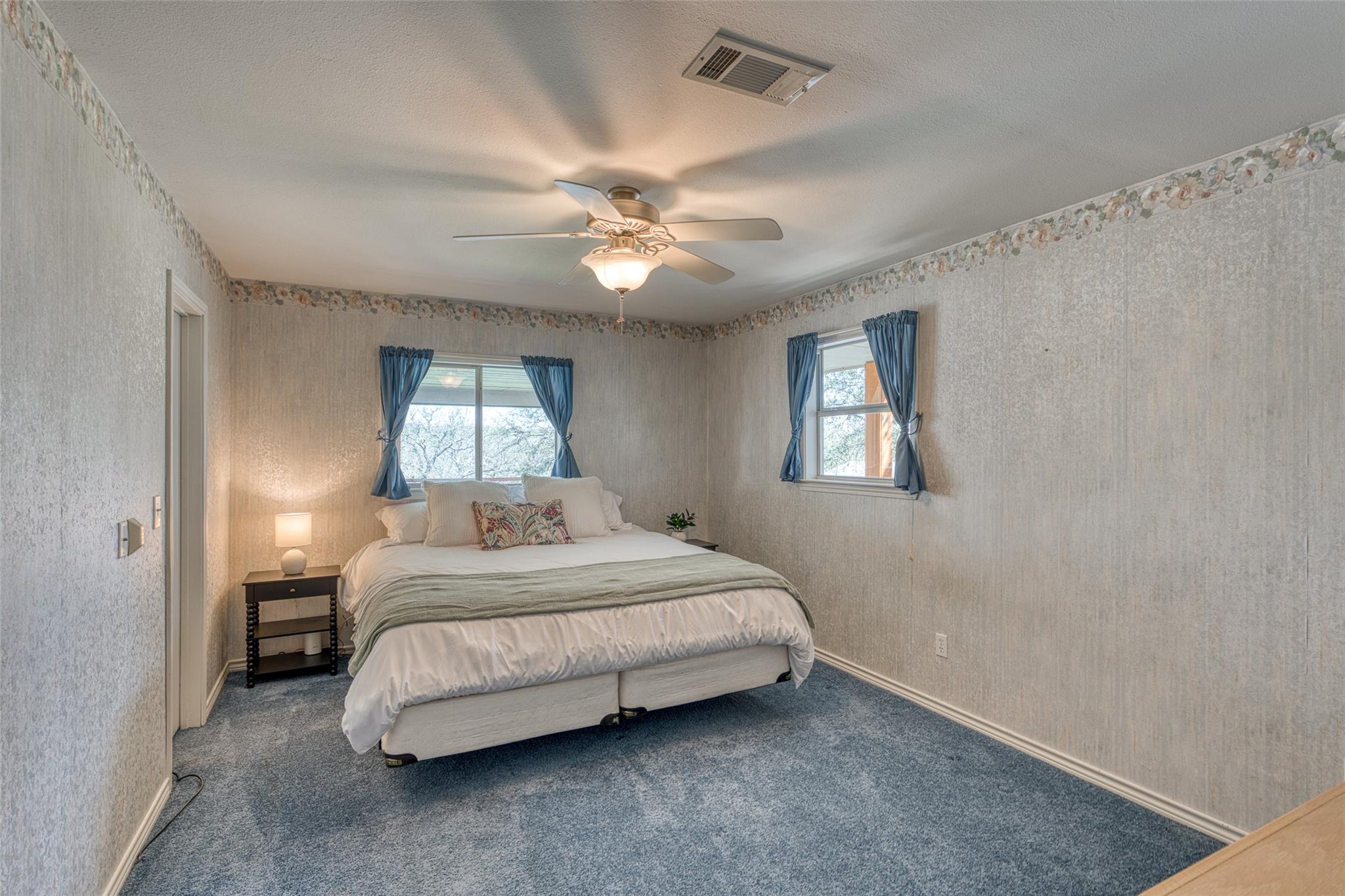 607 County Road 142, Burnet, TX 78611