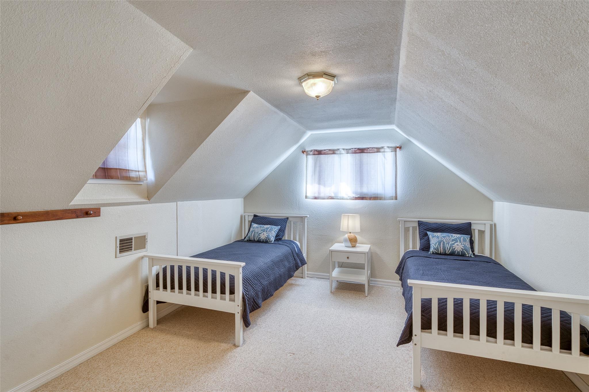 607 County Road 142, Burnet, TX 78611