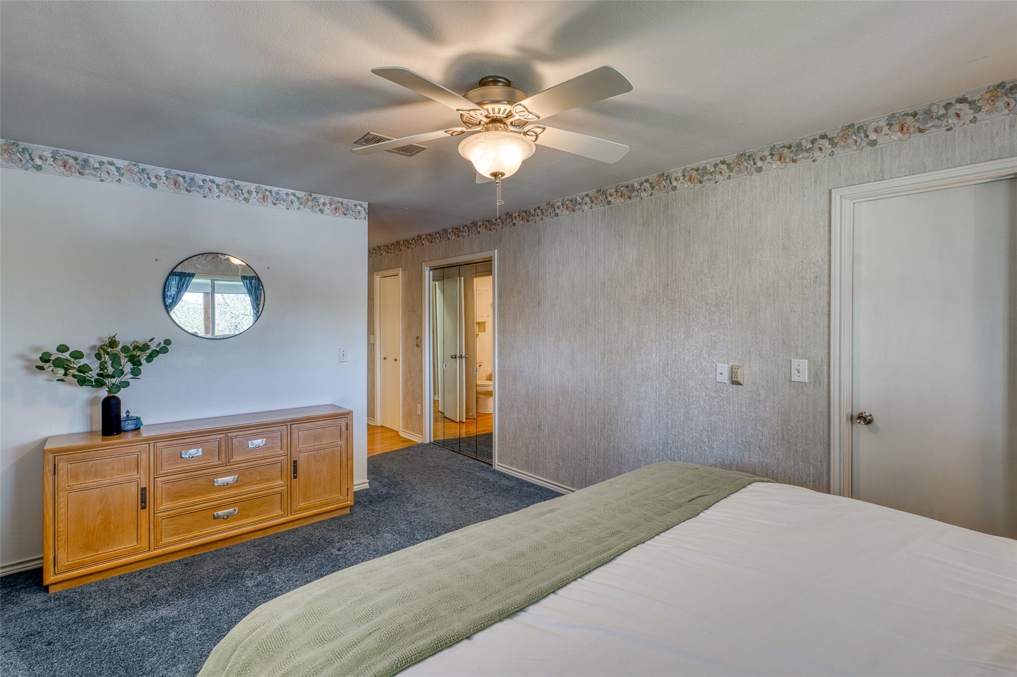 607 County Road 142, Burnet, TX 78611