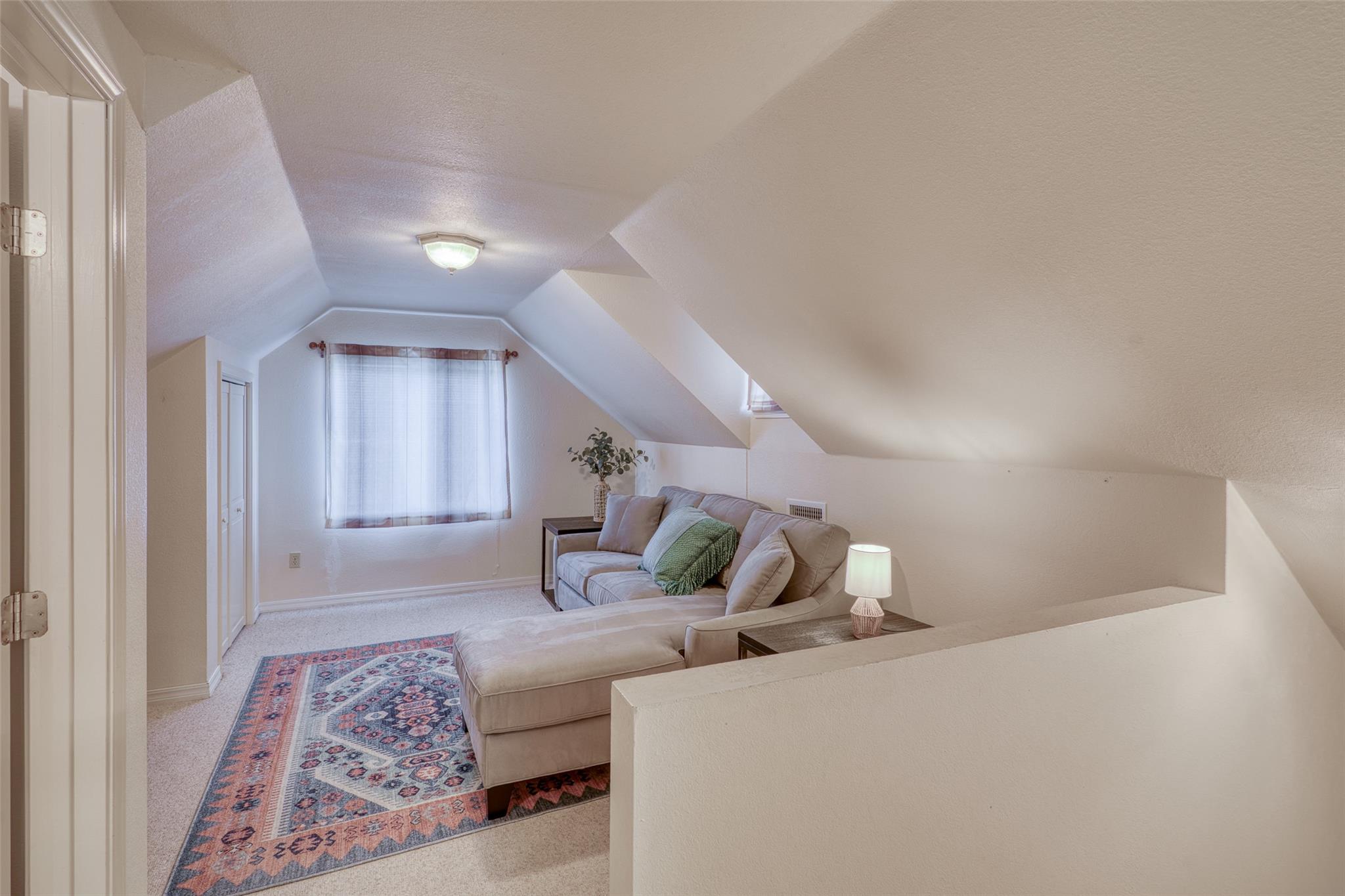 607 County Road 142, Burnet, TX 78611