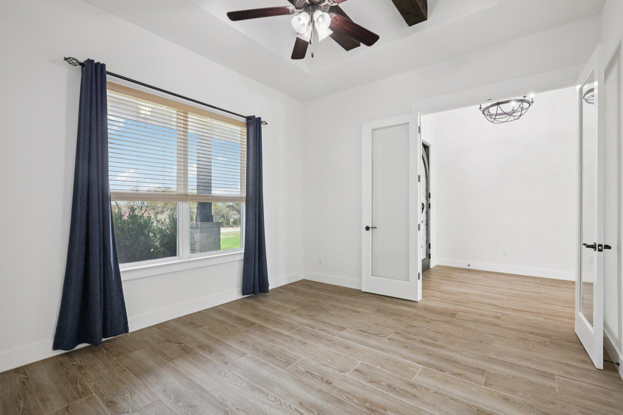 112 Red Mulberry Way, Leander, TX 78641