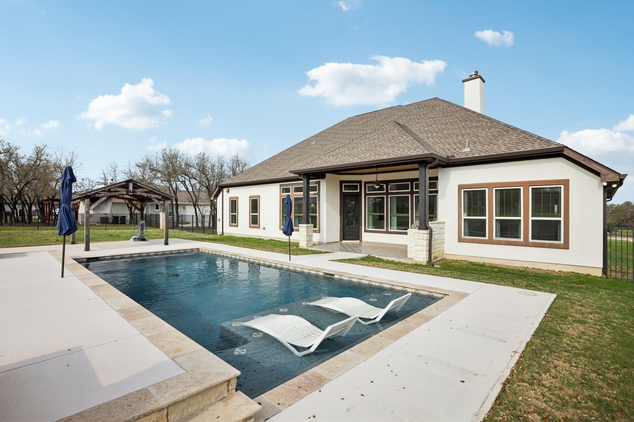 112 Red Mulberry Way, Leander, TX 78641