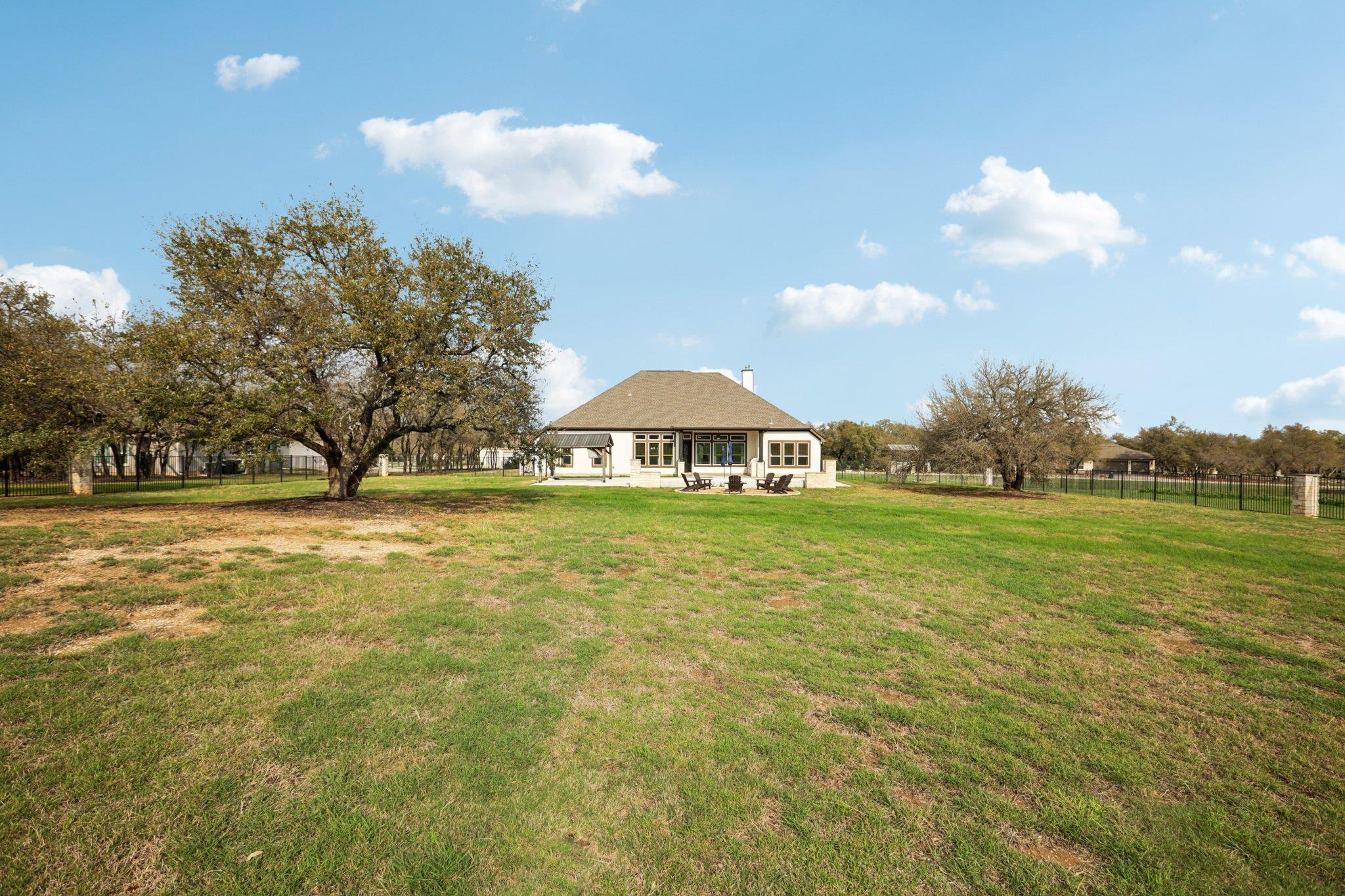 112 Red Mulberry Way, Leander, TX 78641