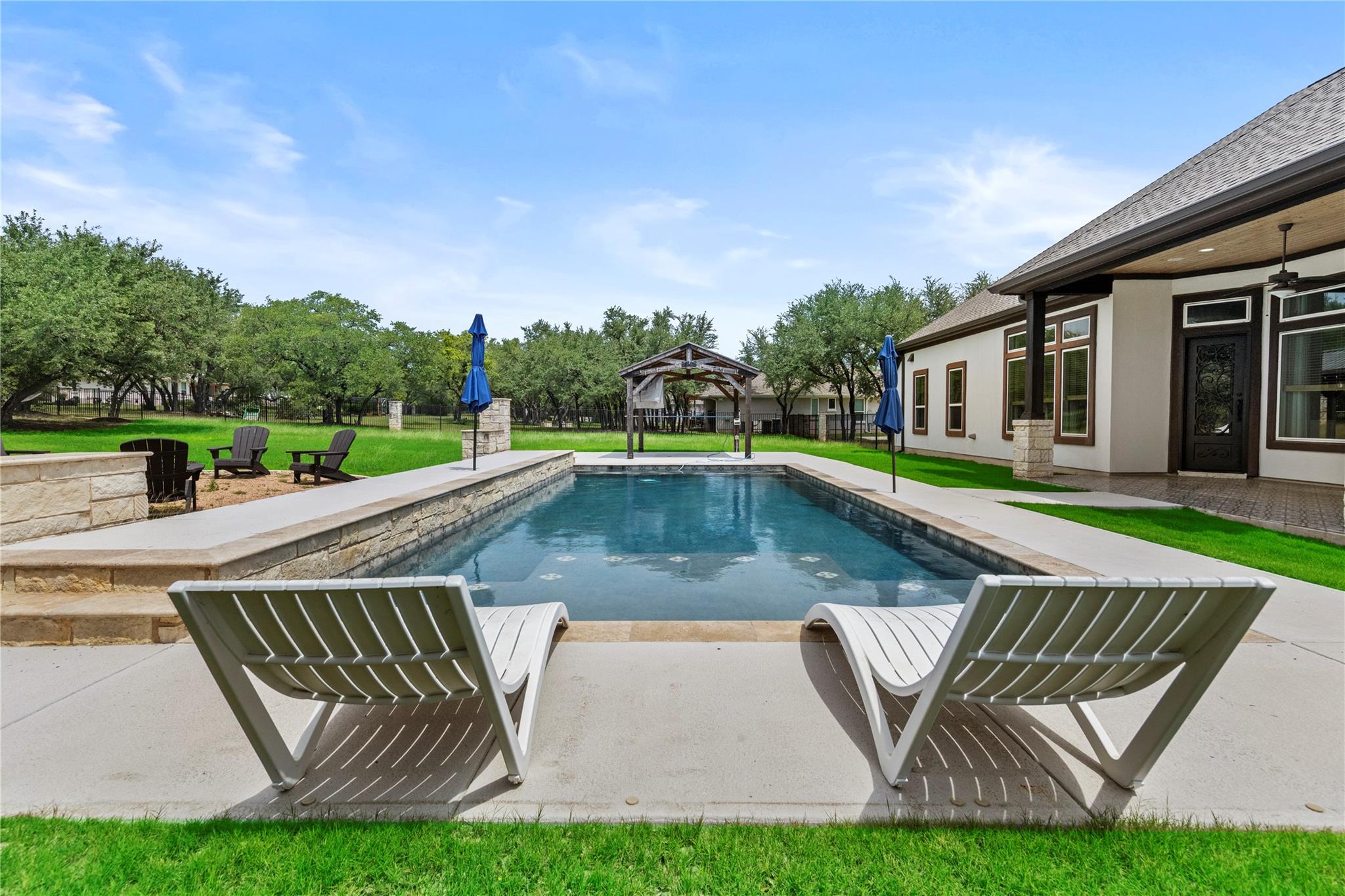 112 Red Mulberry Way, Leander, TX 78641