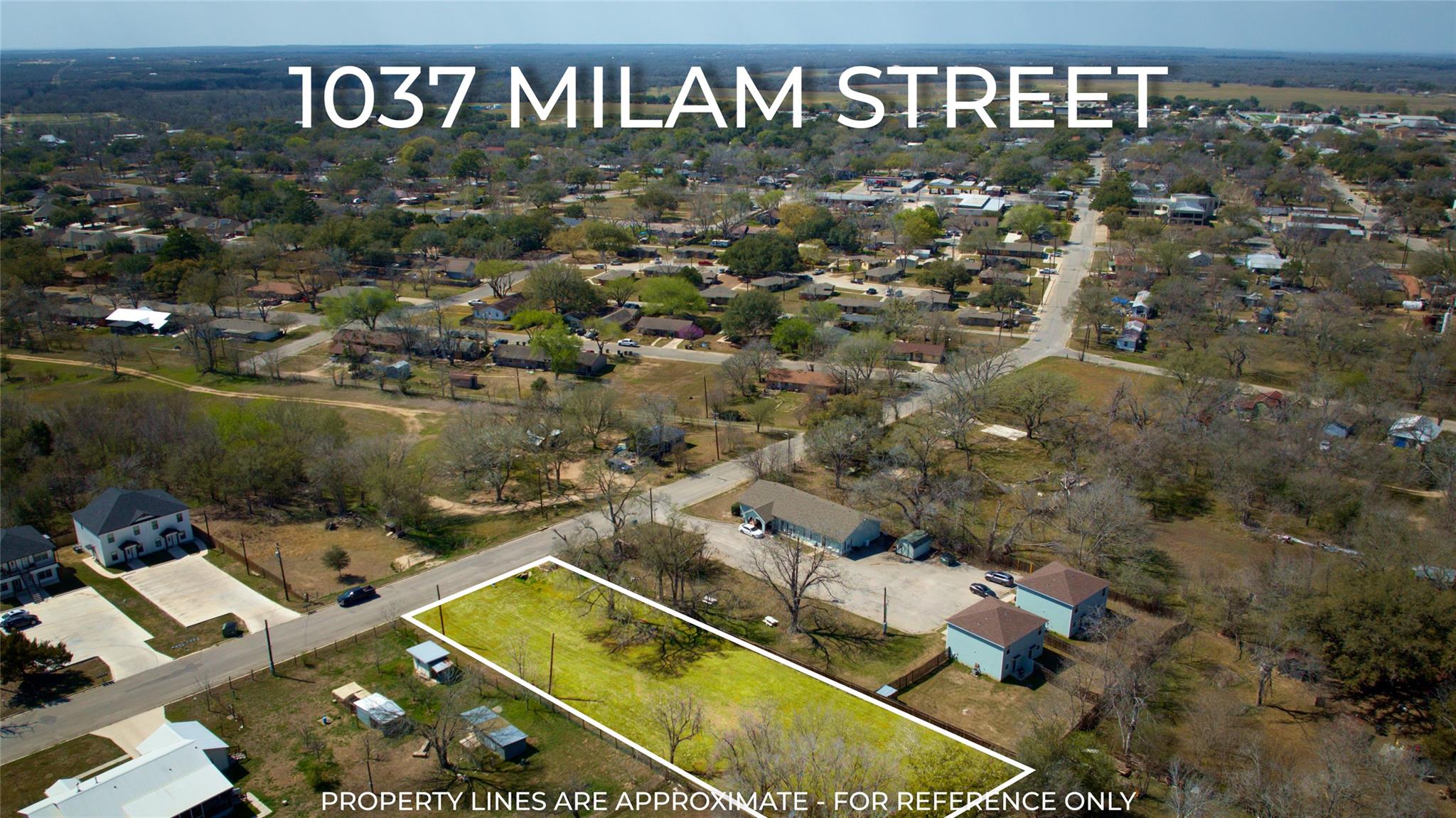 1037 Milam St, Luling, TX 78648
