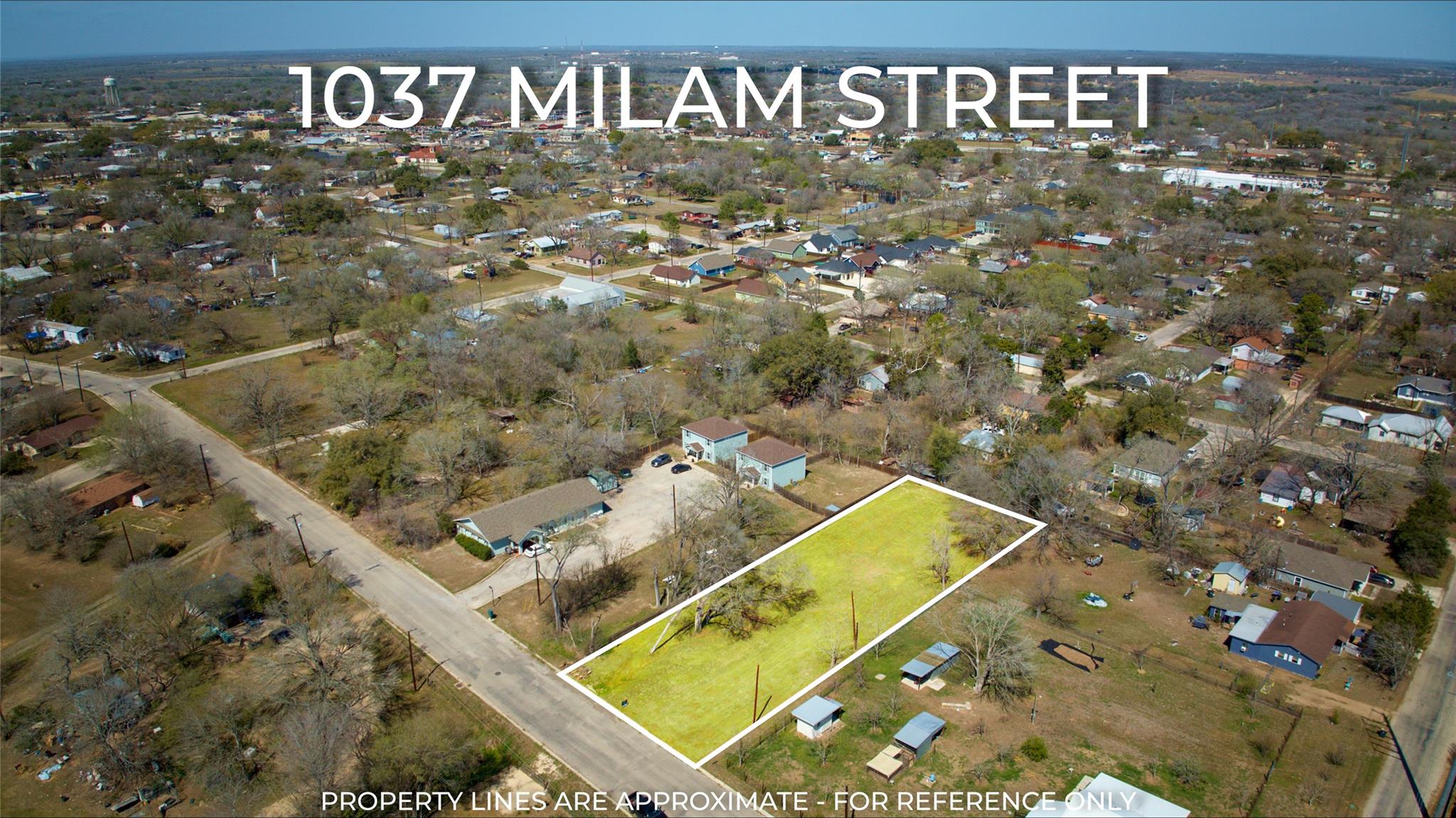 1037 Milam St, Luling, TX 78648