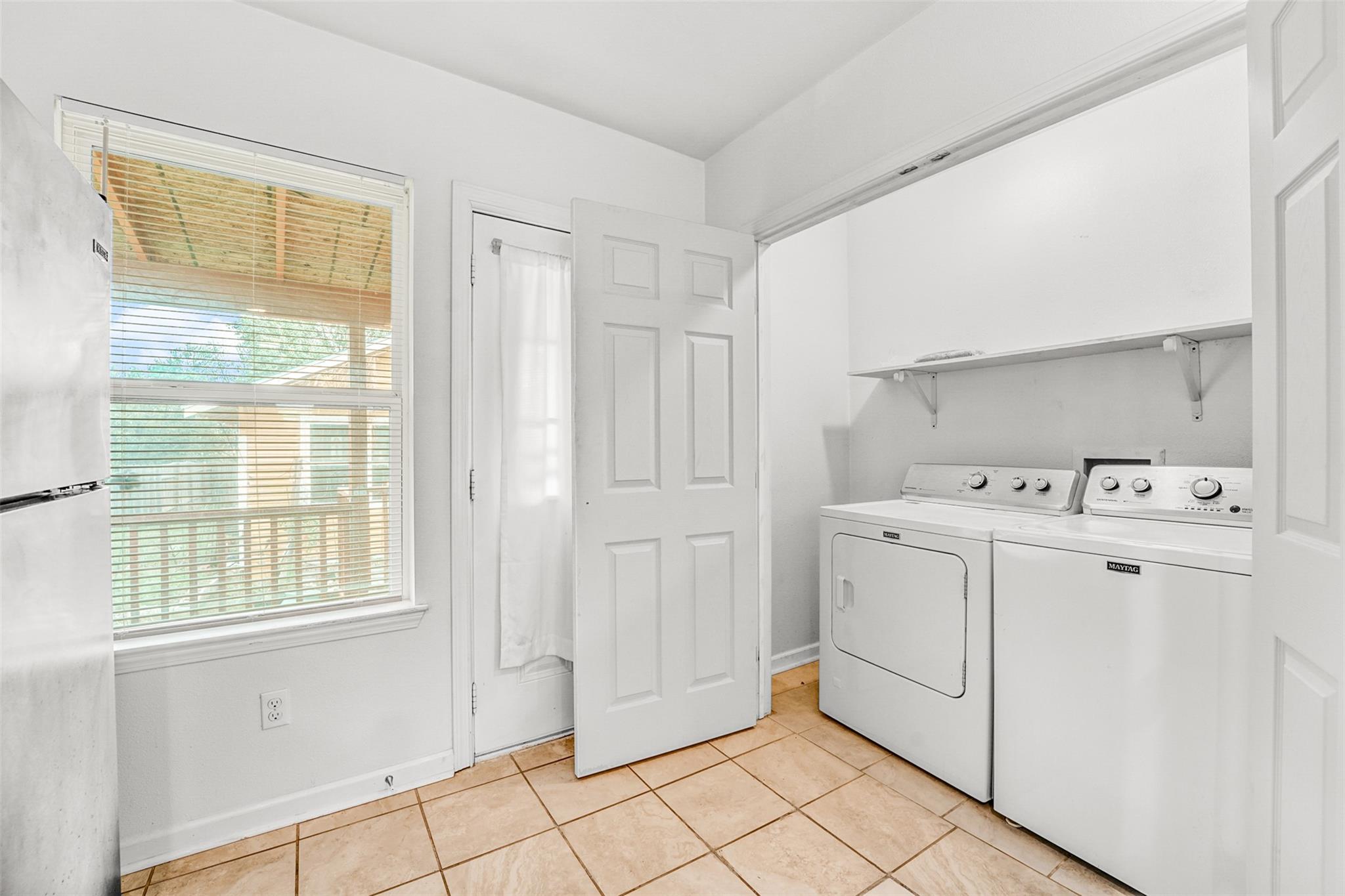 6906 CARVER Ave # A, Austin, TX 78752