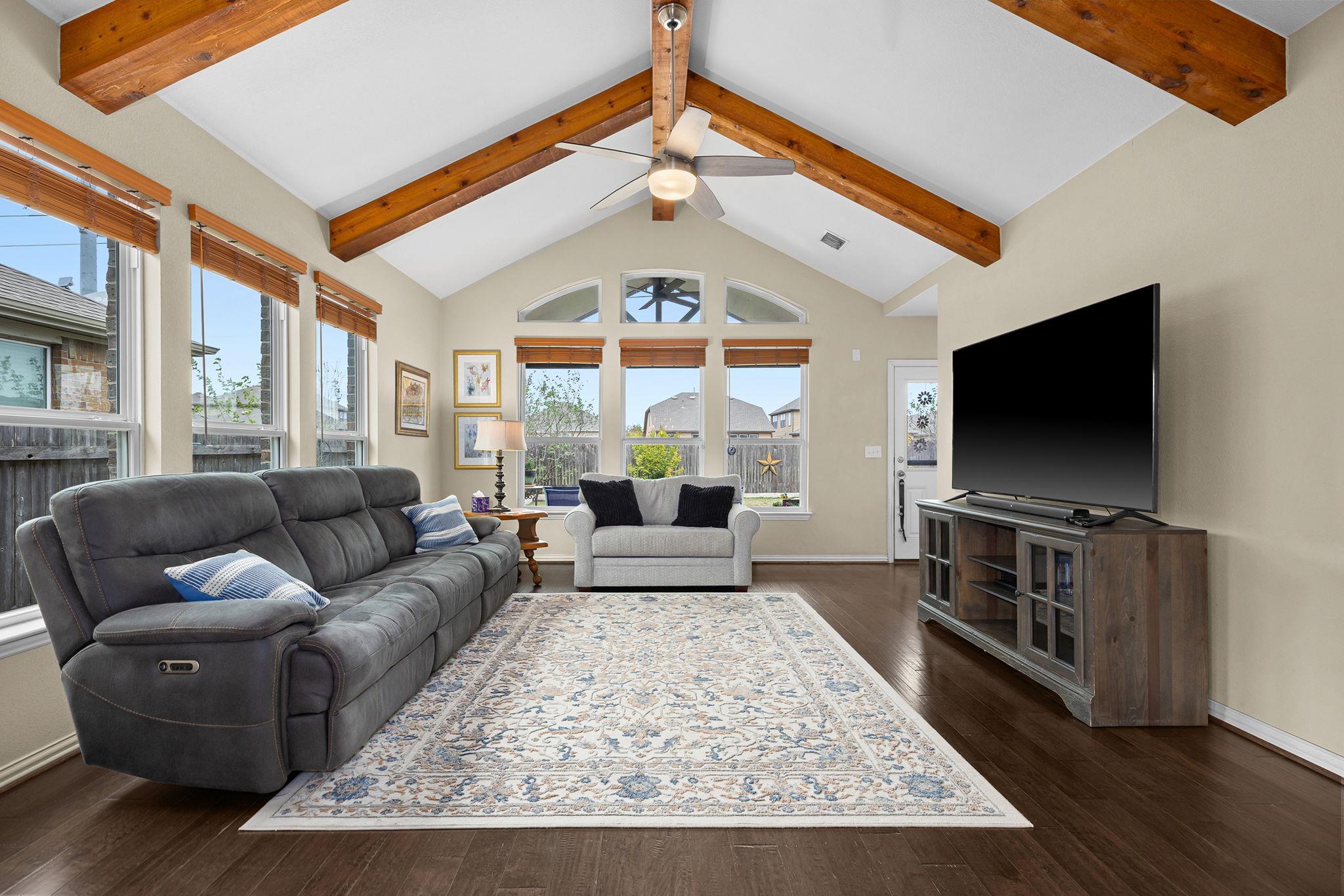 6024 Angelo St, Round Rock, TX 78665