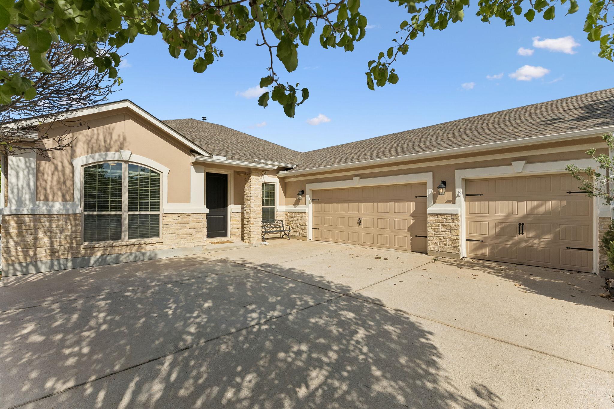 3308 Mendips Ln, Pflugerville, TX 78660