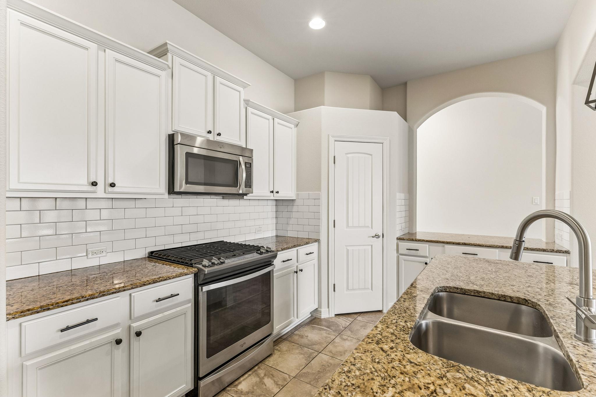 3308 Mendips Ln, Pflugerville, TX 78660