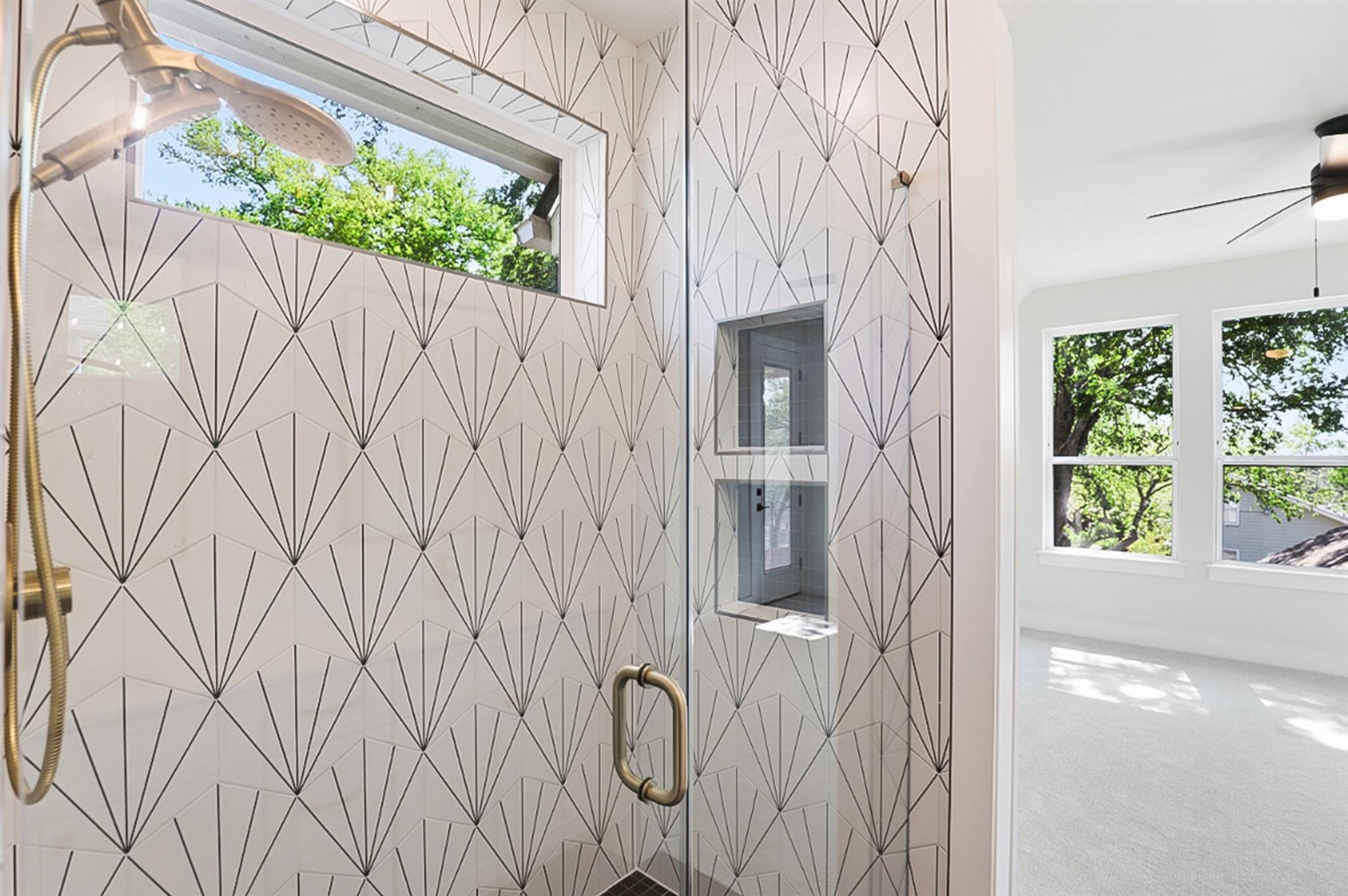 2301 E 10th St, Austin, TX 78702