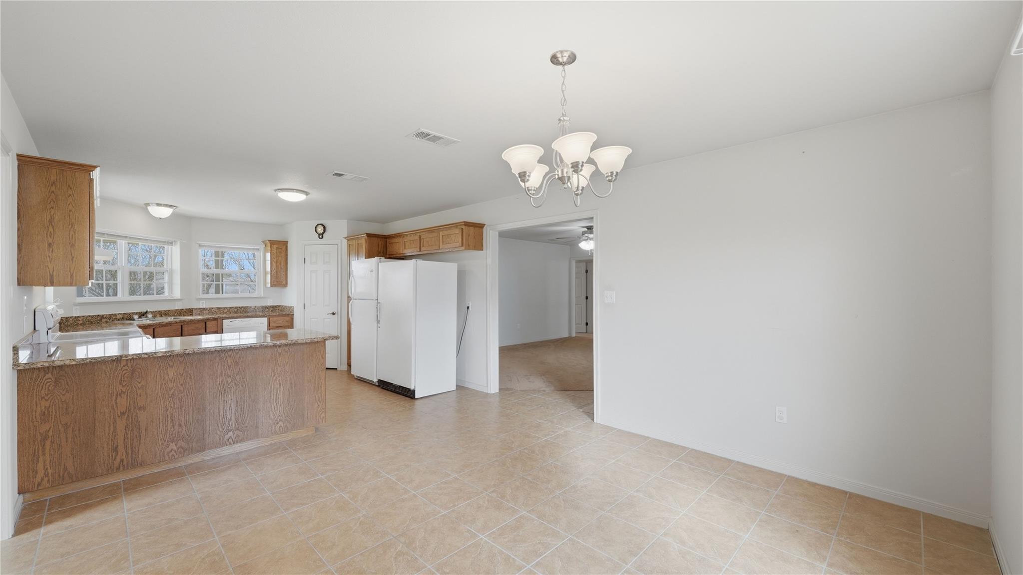 369 Young School House Rd, Smithville, TX 78957