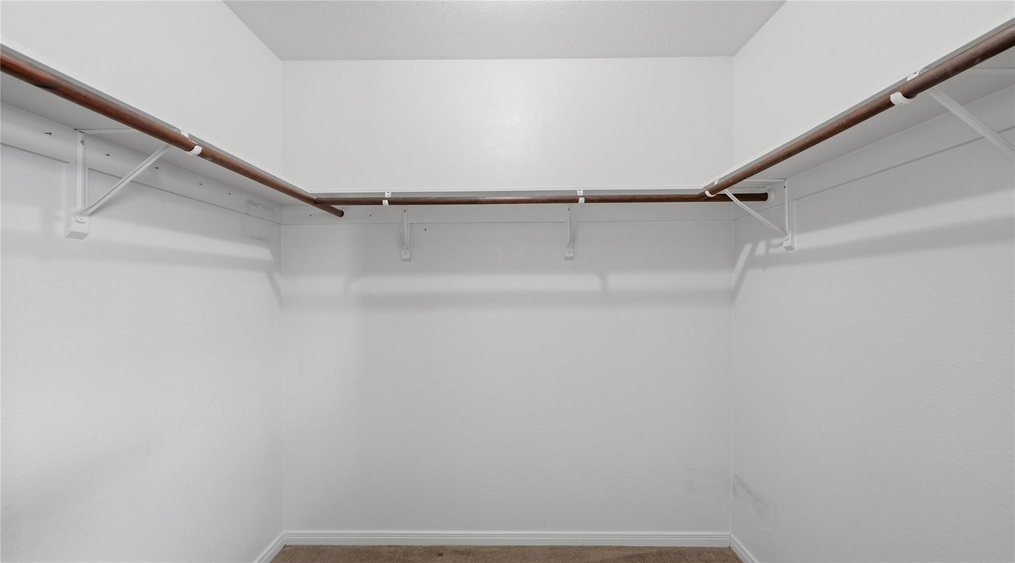 369 Young School House Rd, Smithville, TX 78957