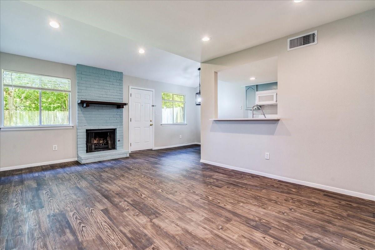 408 Vista West Ct # A, Bastrop, TX 78602