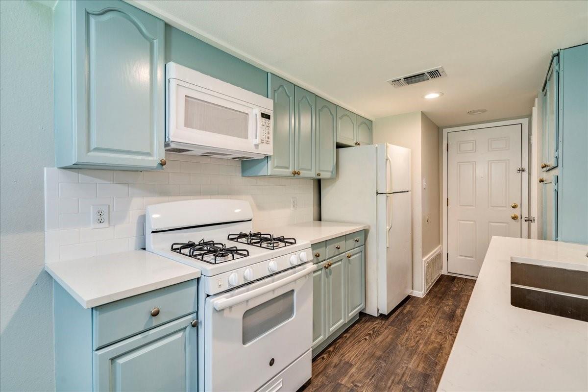 408 Vista West Ct # A, Bastrop, TX 78602