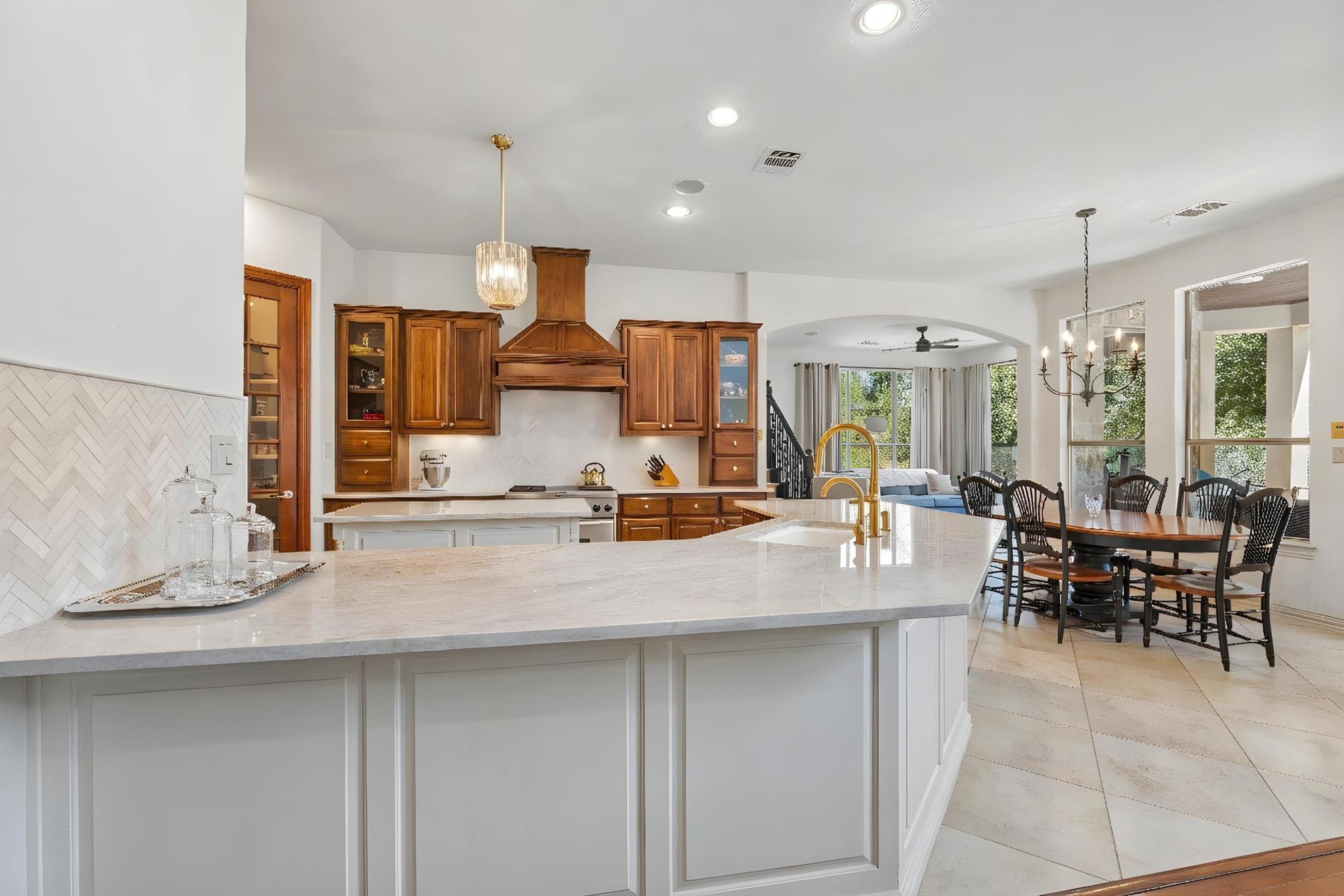 13012 Country Trails Ln, Austin, TX 78732