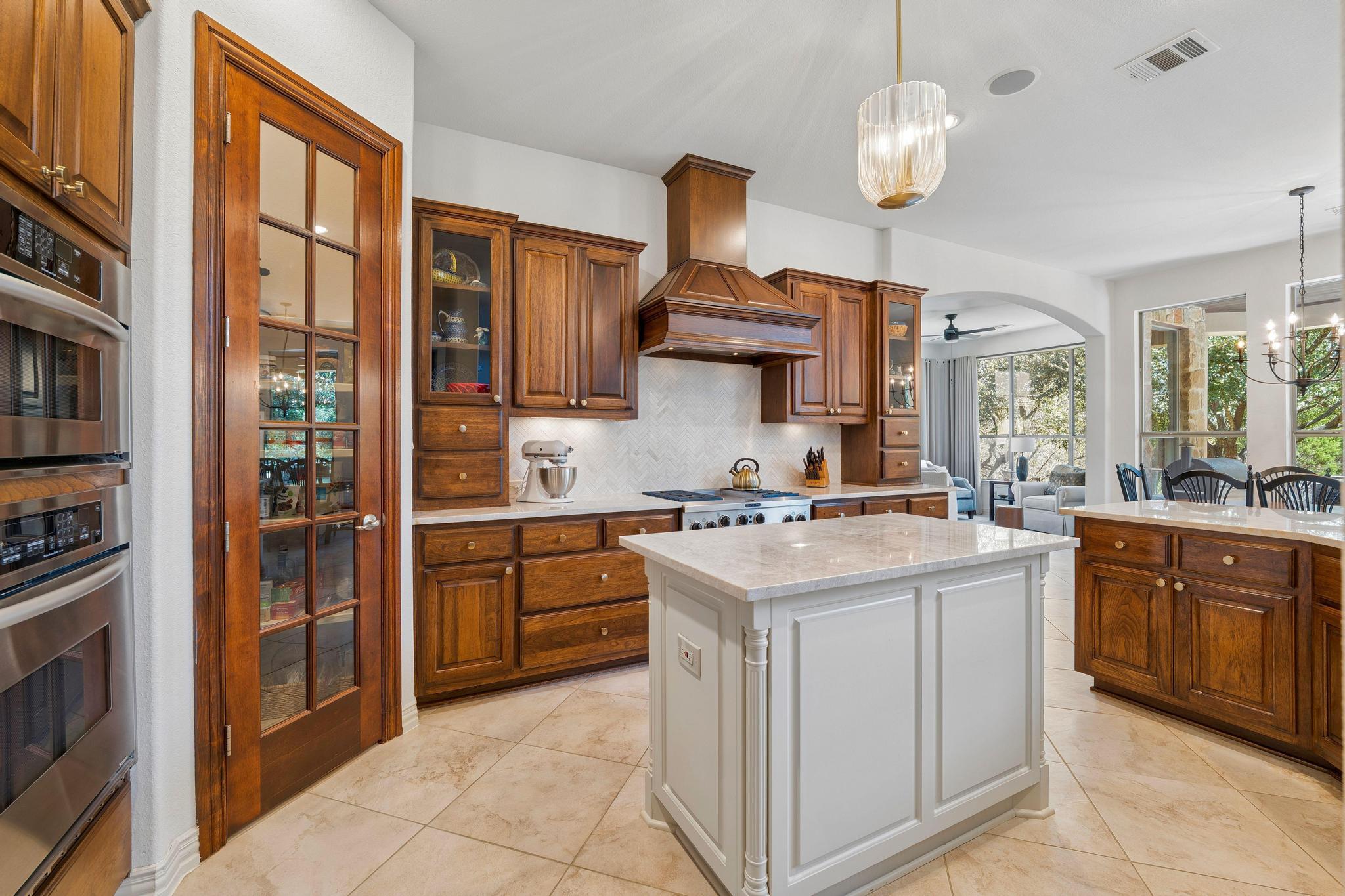 13012 Country Trails Ln, Austin, TX 78732