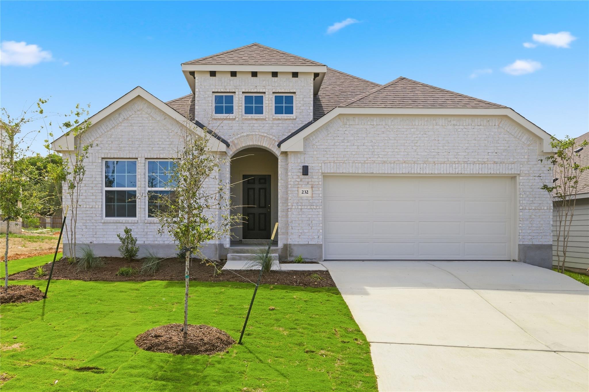 232 Seattle Slew Dr, Jarrell, TX 76537