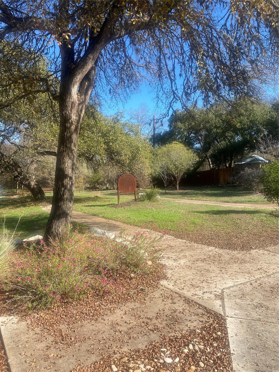 5104 Summerset Trl, Austin, TX 78749