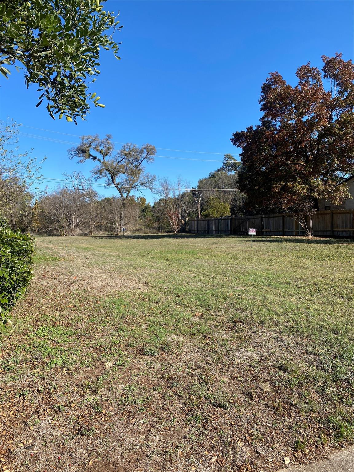 5104 Summerset Trl, Austin, TX 78749