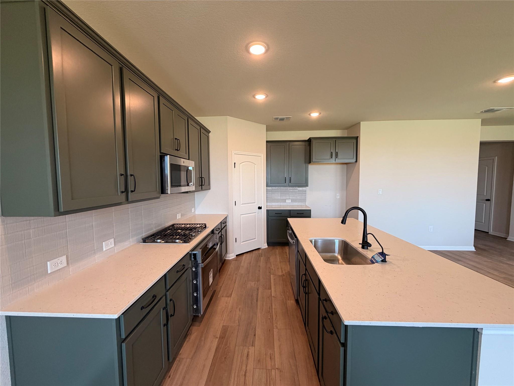 144 Coleto Trl, Bastrop, TX 78602