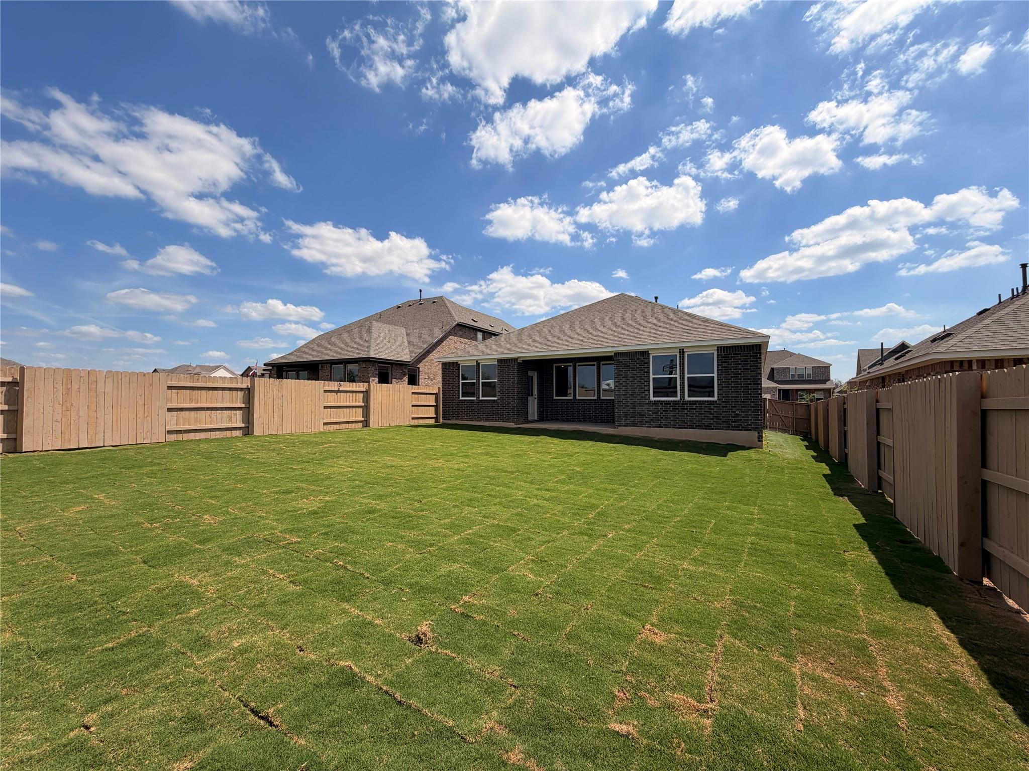 144 Coleto Trl, Bastrop, TX 78602