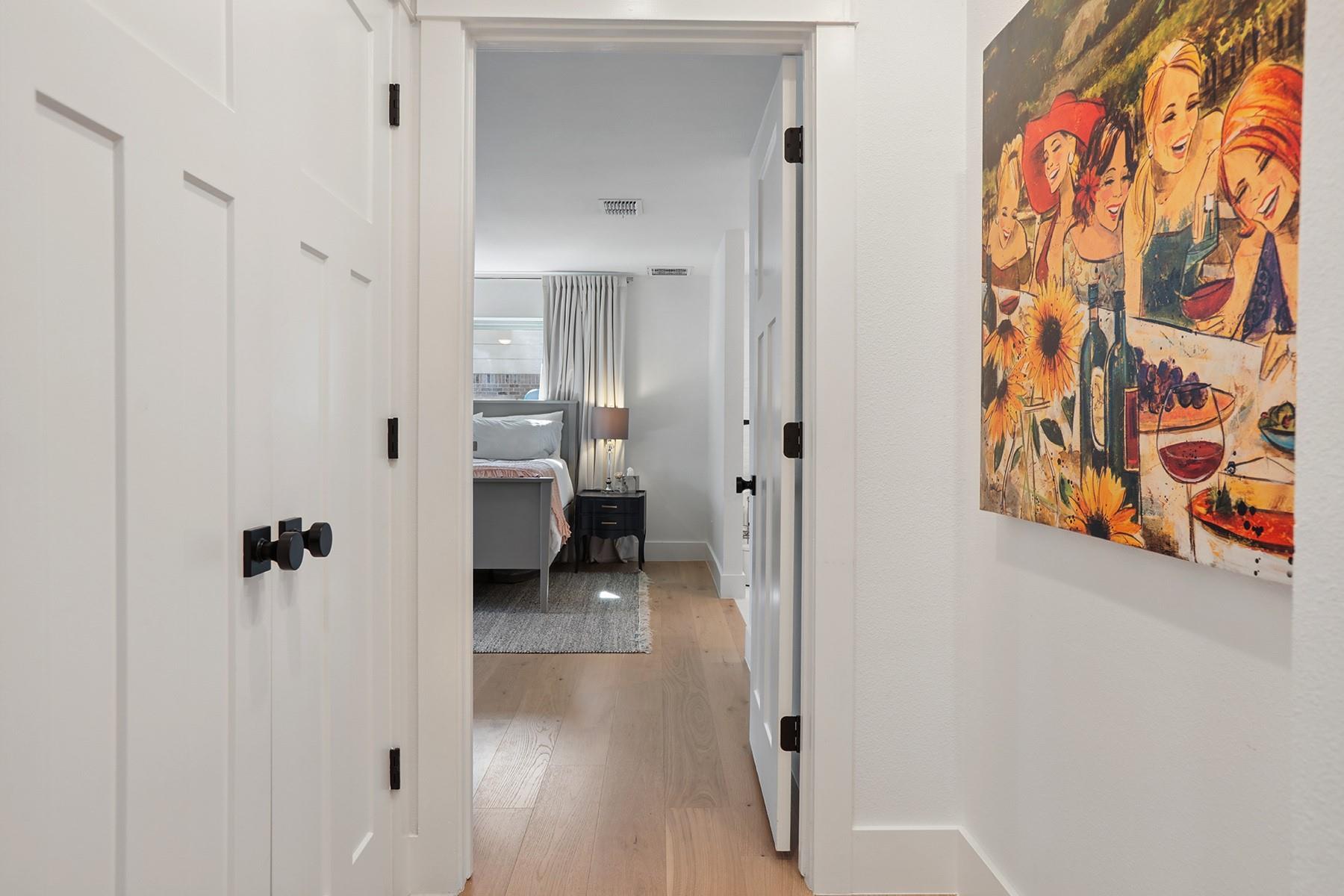 8610 MESA Dr, Austin, TX 78759