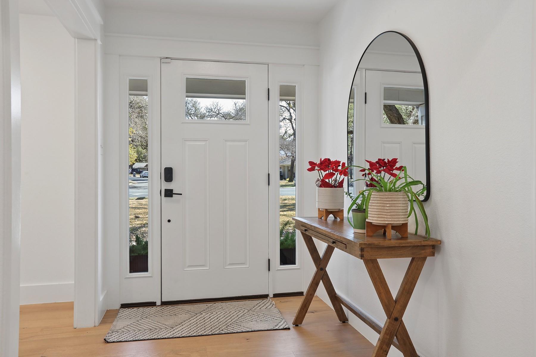 8610 MESA Dr, Austin, TX 78759