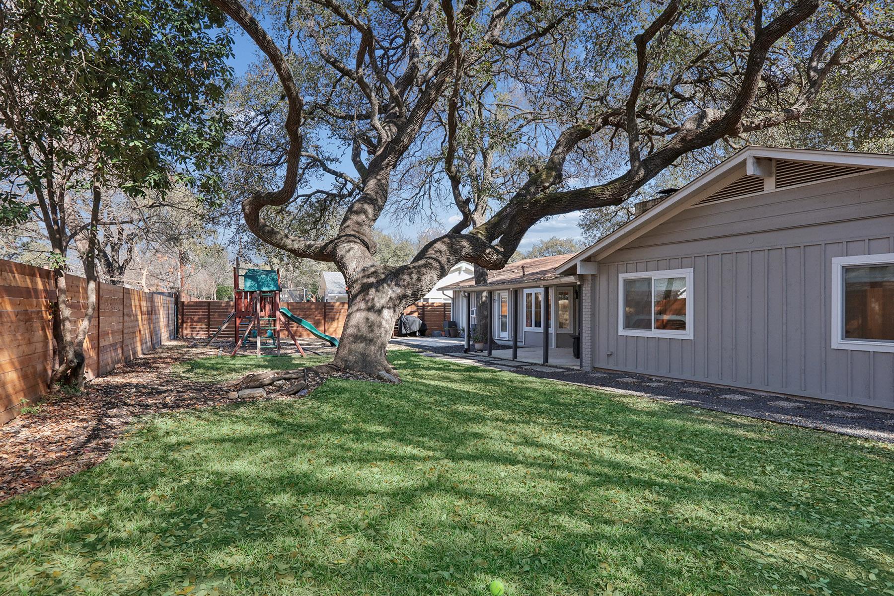 8610 MESA Dr, Austin, TX 78759