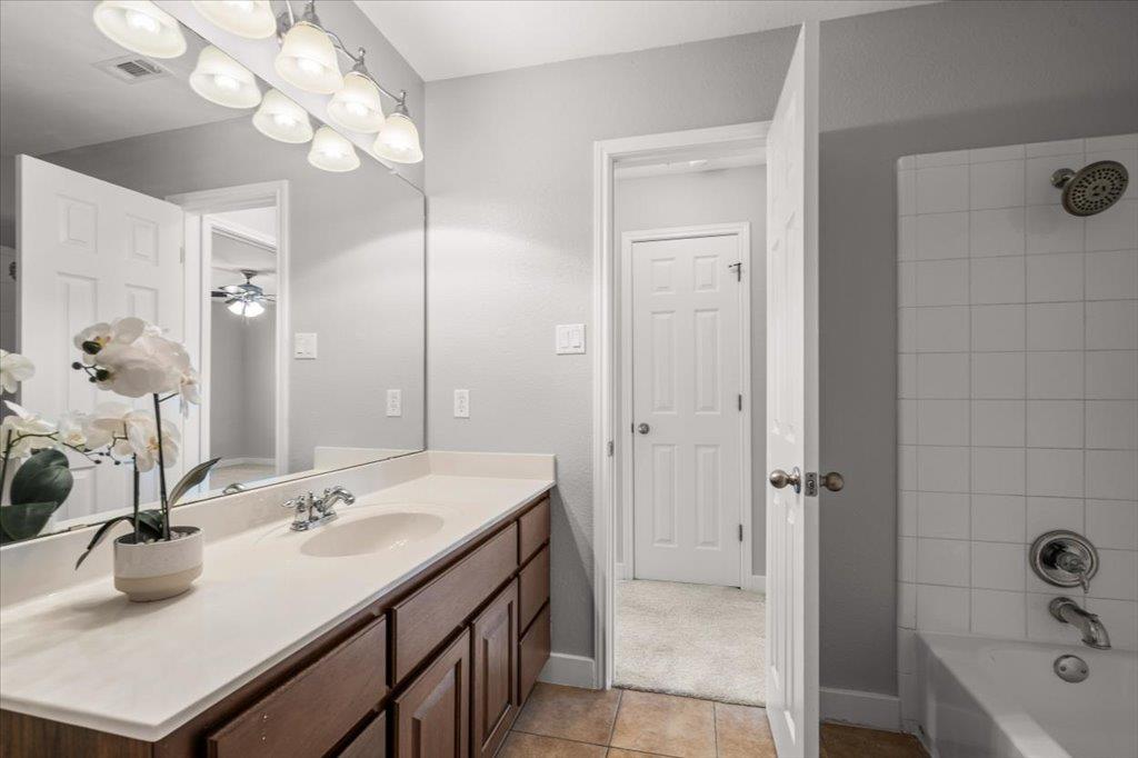 2805 Alsatia Dr, Austin, TX 78748