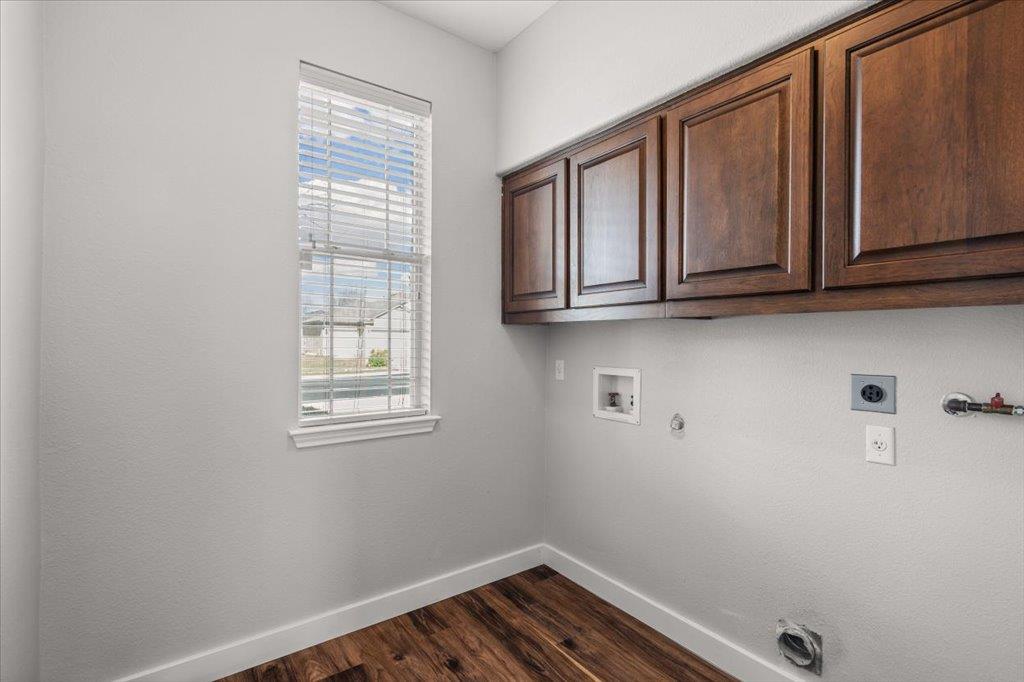 2805 Alsatia Dr, Austin, TX 78748