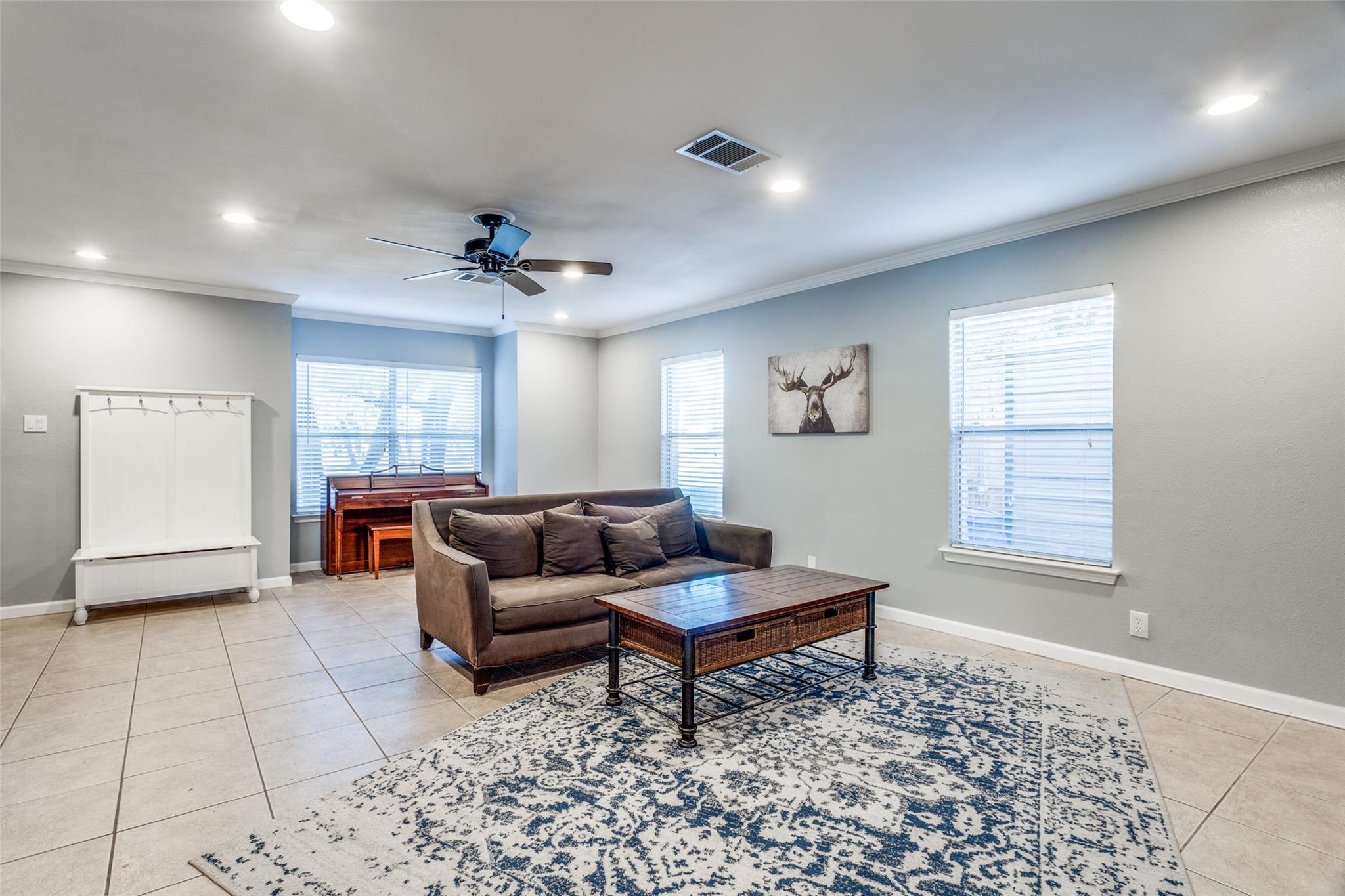 1208 Comfort St, Cedar Park, TX 78613