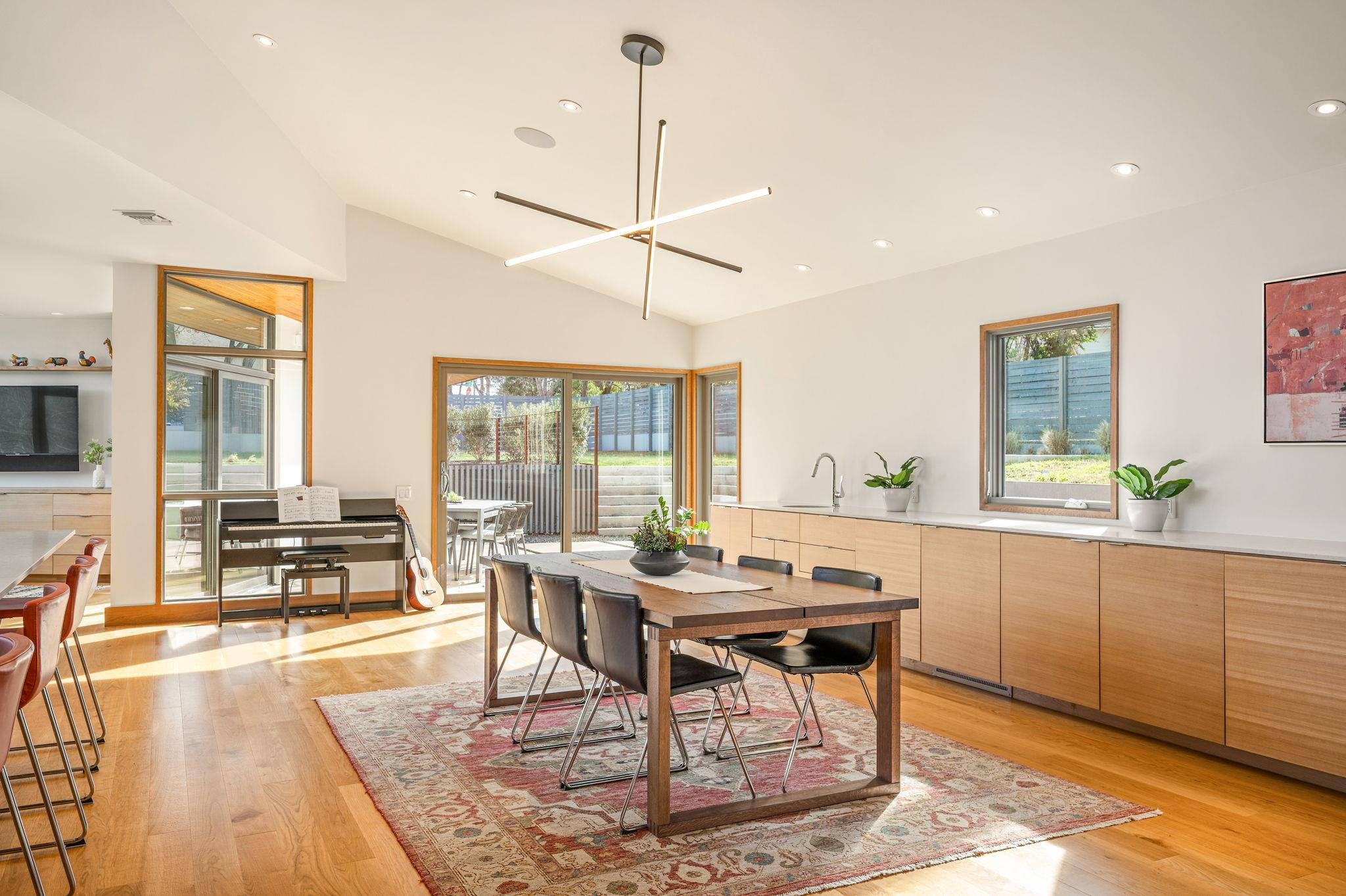 3801 Petes Path, Austin, TX 78731