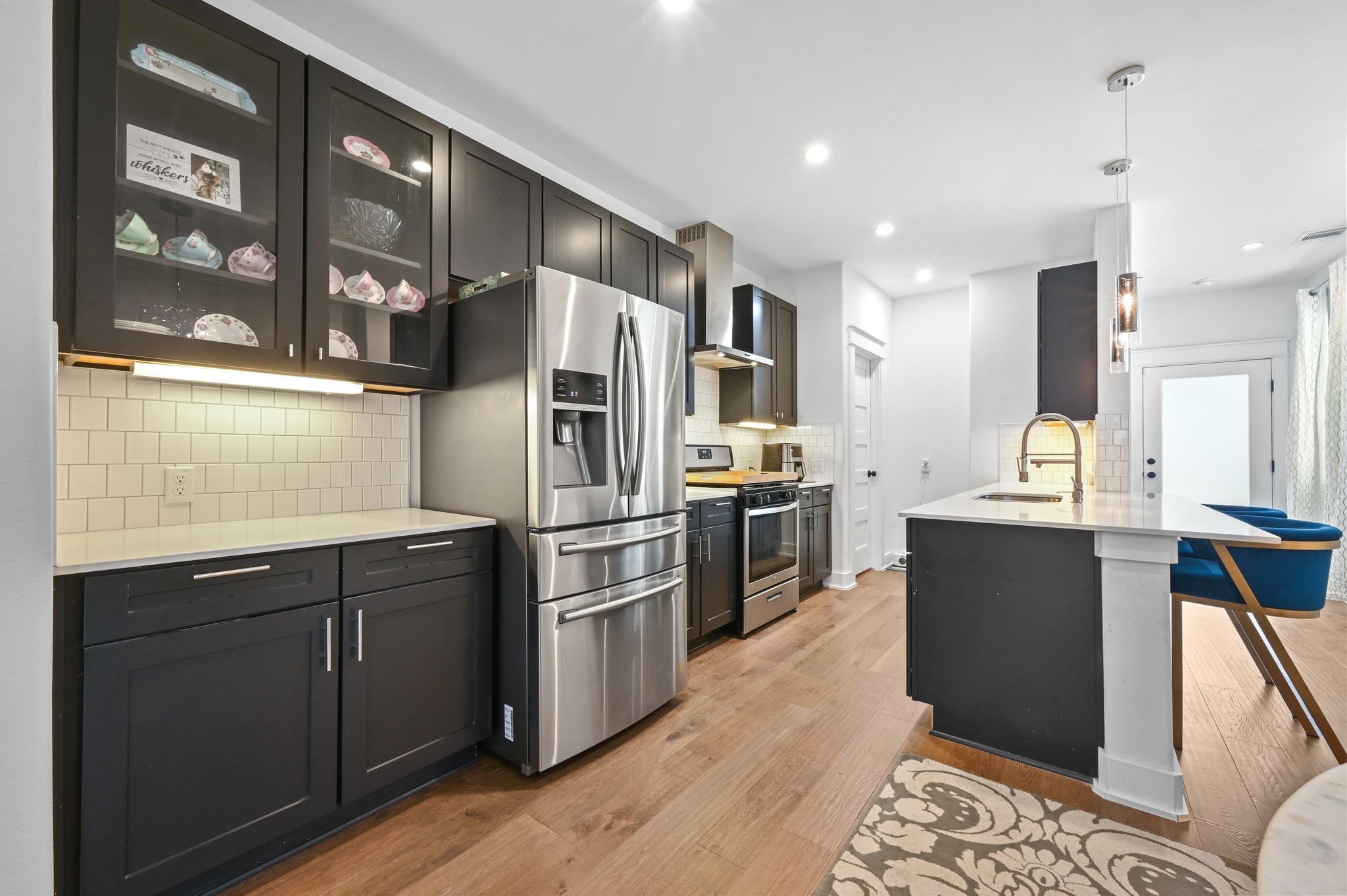 1405 Casey St # B, Austin, TX 78745