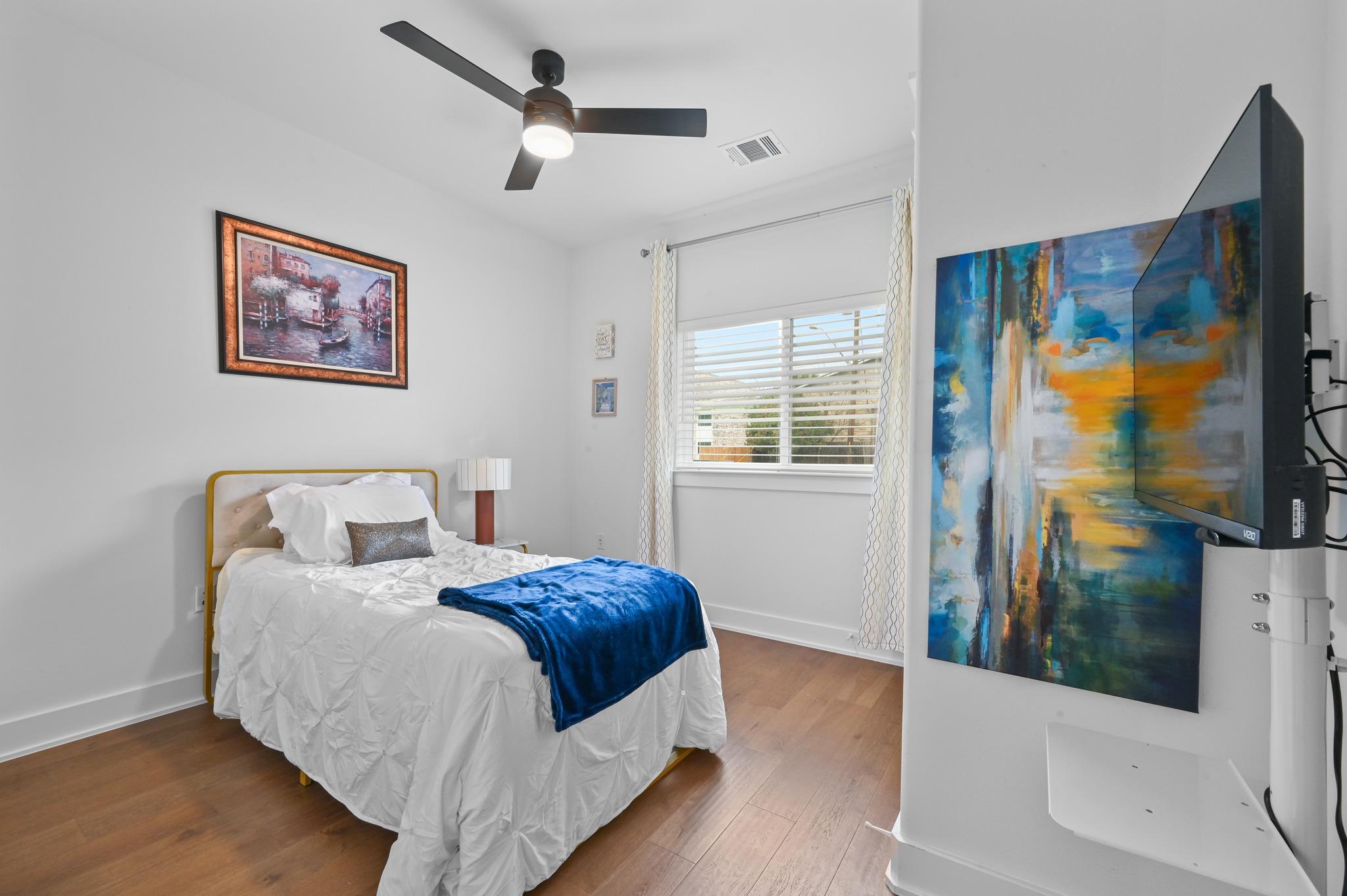 1405 Casey St # B, Austin, TX 78745