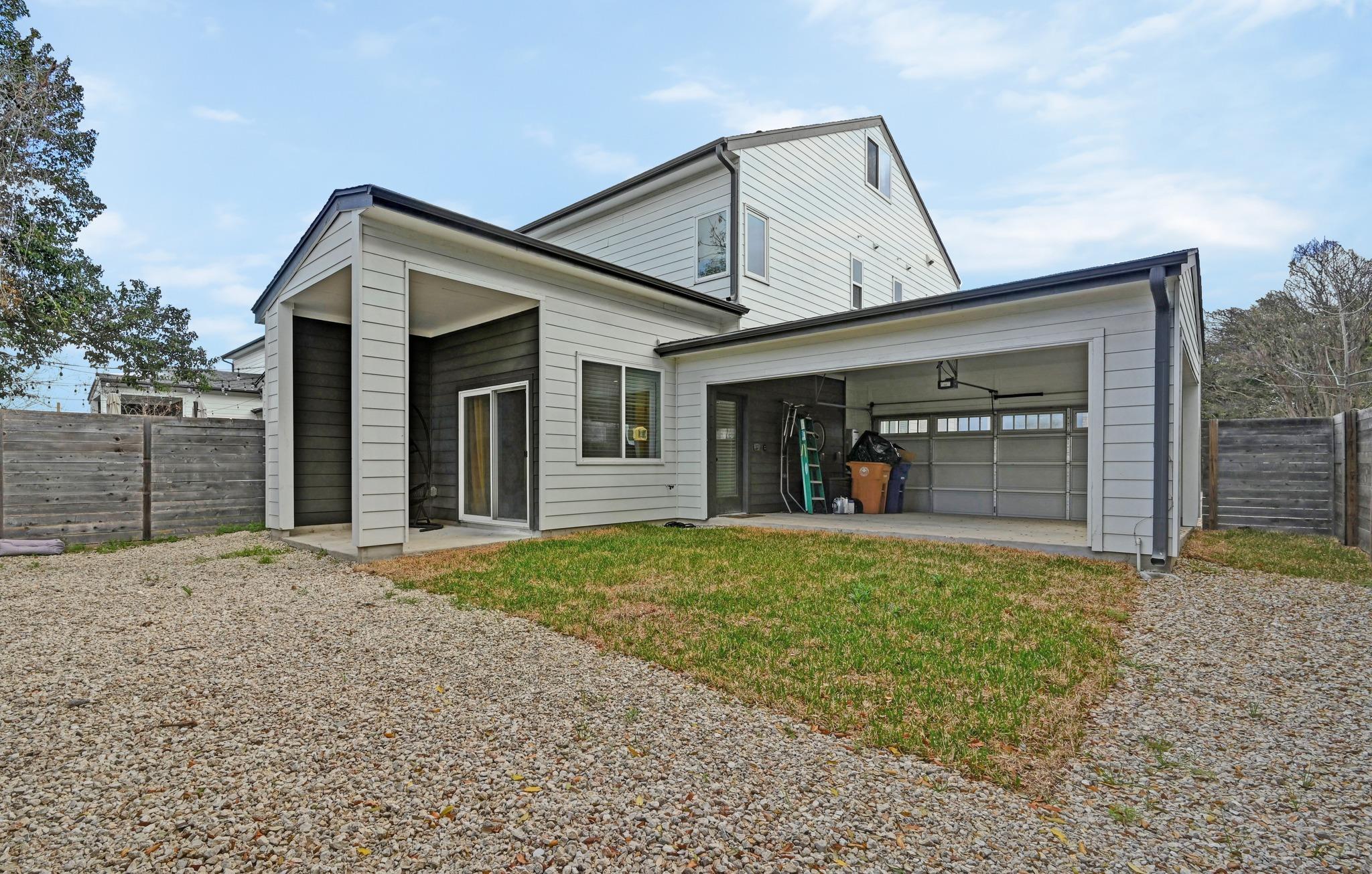 1405 Casey St # B, Austin, TX 78745