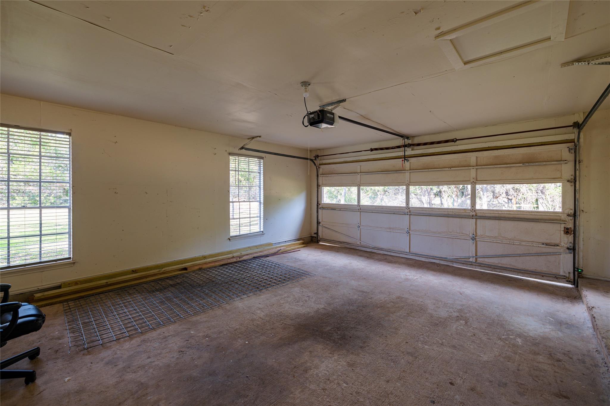 9848 Weir Loop Cir, Austin, TX 78736